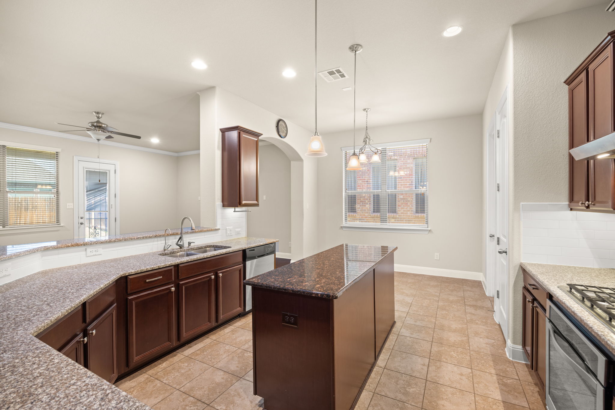 2452 Millbrook LOOP, Leander, TX, 78641 | 9380914 | Realty Texas LLC