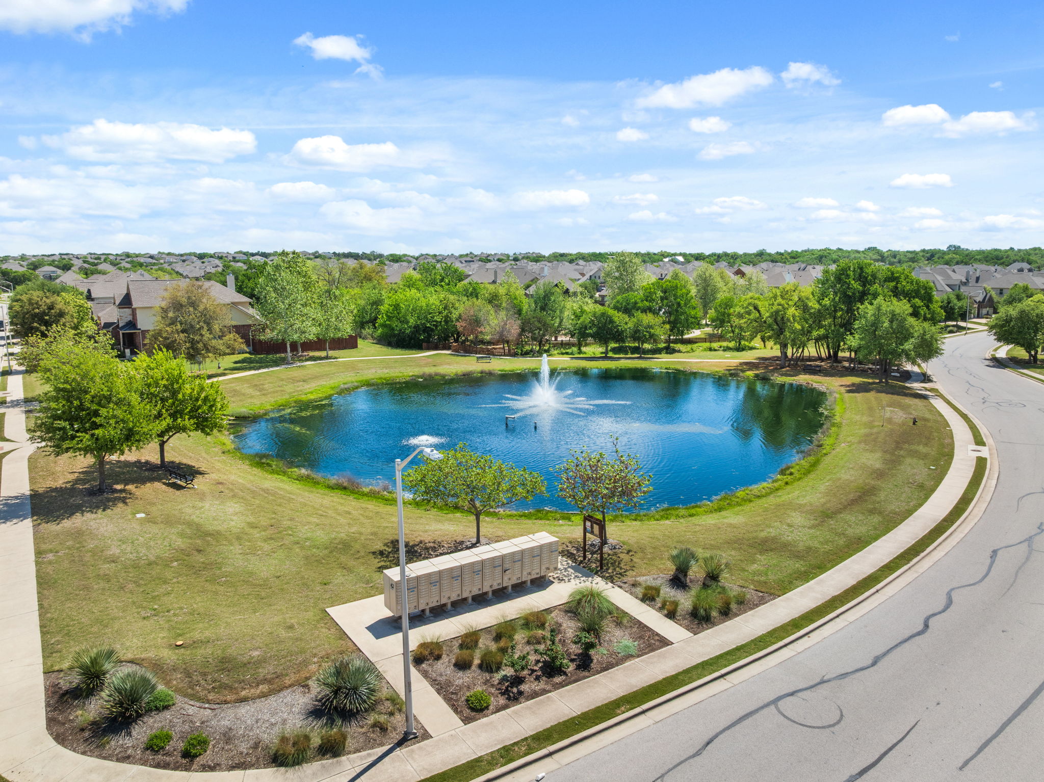 2452 Millbrook LOOP, Leander, TX, 78641 | 9380914 | Realty Texas LLC
