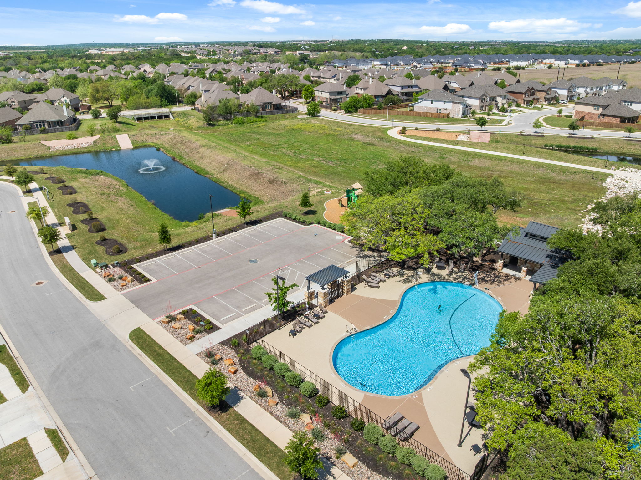 2452 Millbrook LOOP, Leander, TX, 78641 | 9380914 | Realty Texas LLC