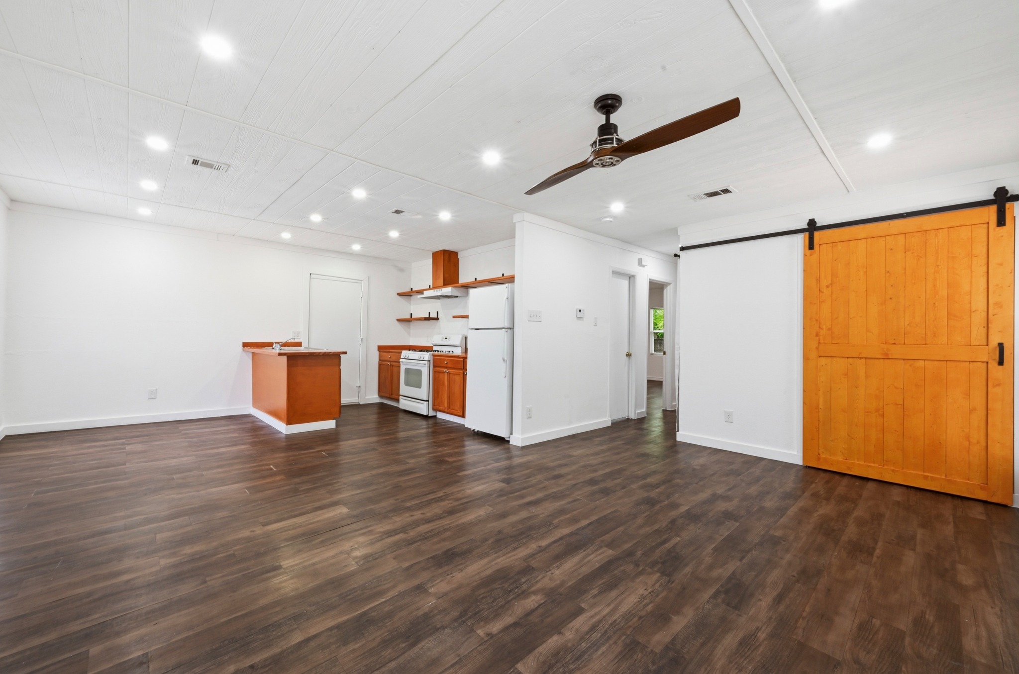 5104 Spruce CV A, Austin, TX, 78744 | 8274197 | Realty Texas LLC