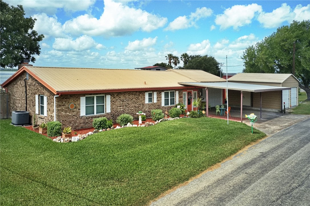 116 Sunset Dr, Mathis, TX, 78368 | 474708 | Realty Texas LLC