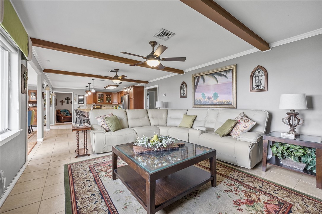 116 Sunset Dr, Mathis, TX, 78368 | 474708 | Realty Texas LLC
