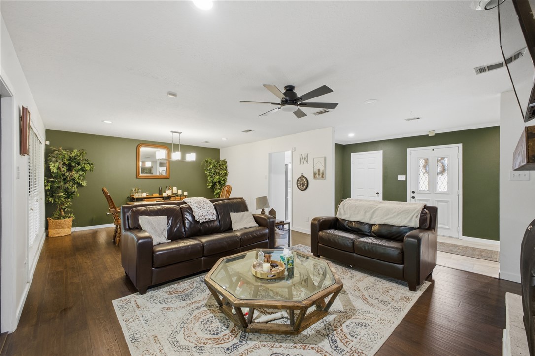 2012 Red River Drive, Bryan, TX, 77802 | 26004237 | Realty Texas LLC