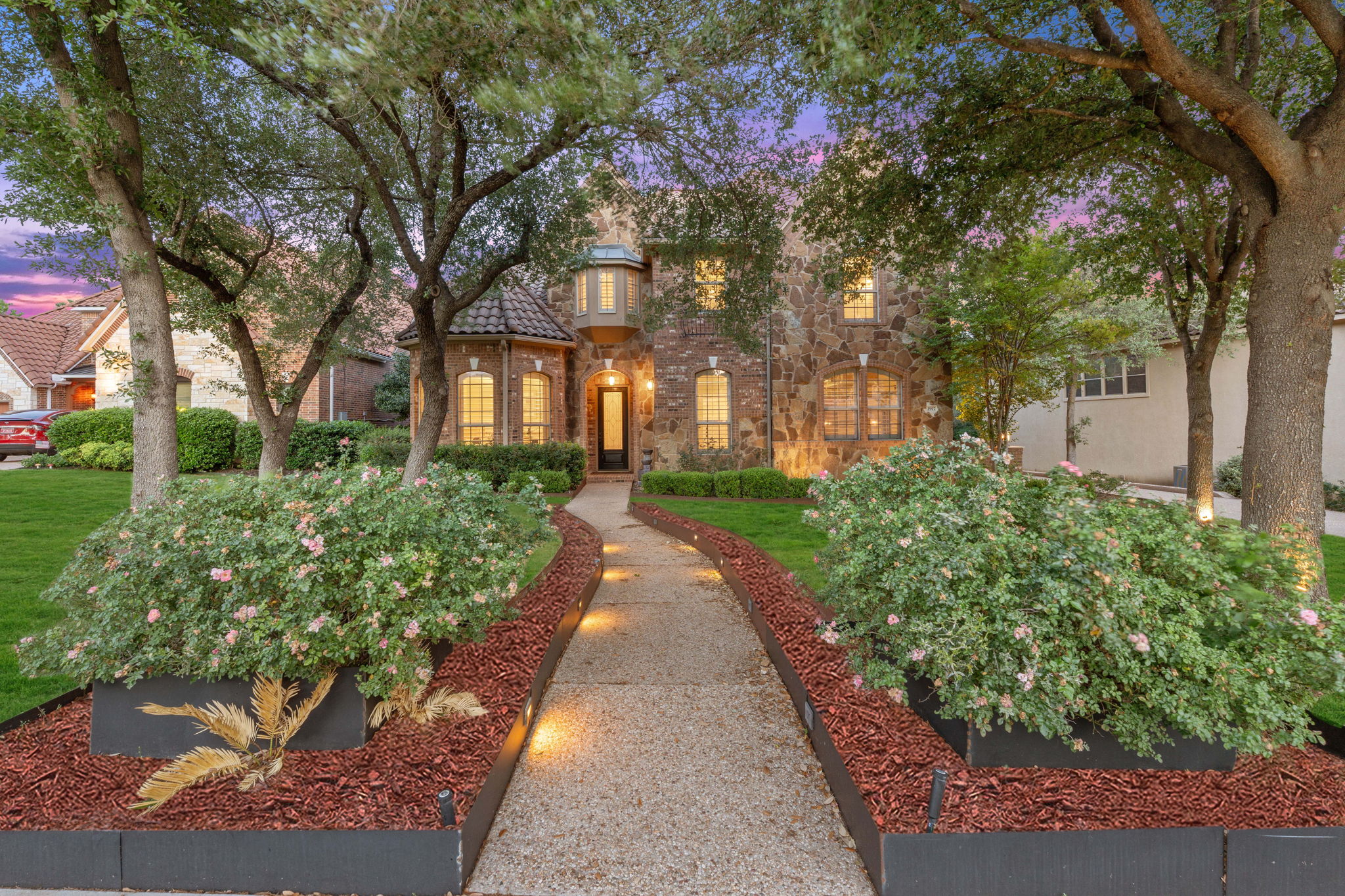 1917 Lakecliff Hills LN Lane, Austin, TX 78732 | MLS 2243167| Realty Texas