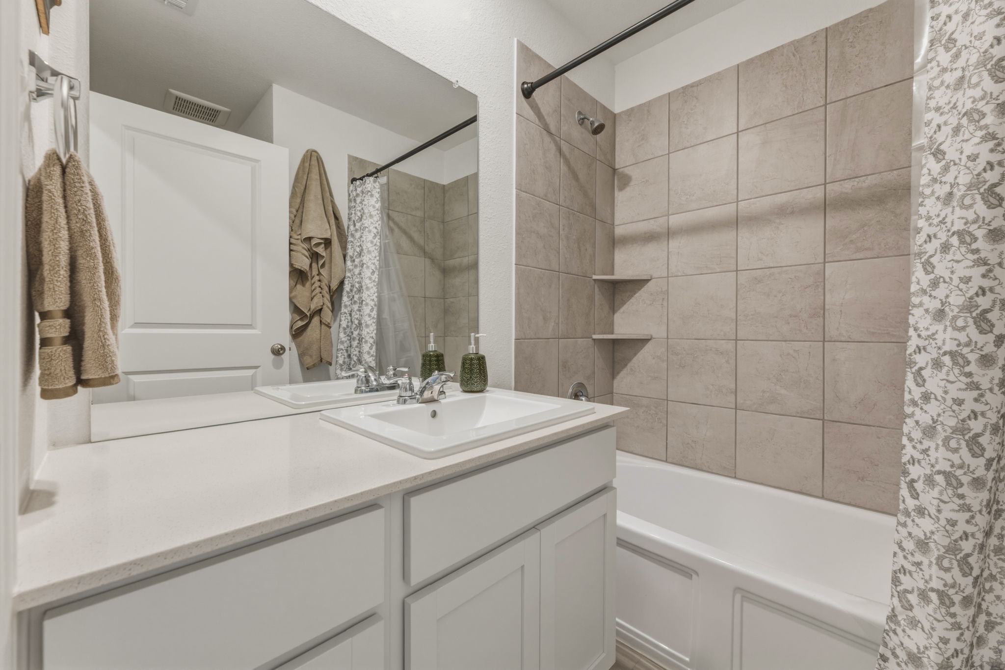 185 Sormonne LOOP, Kyle, TX, 78640 | 2485764 | Realty Texas LLC
