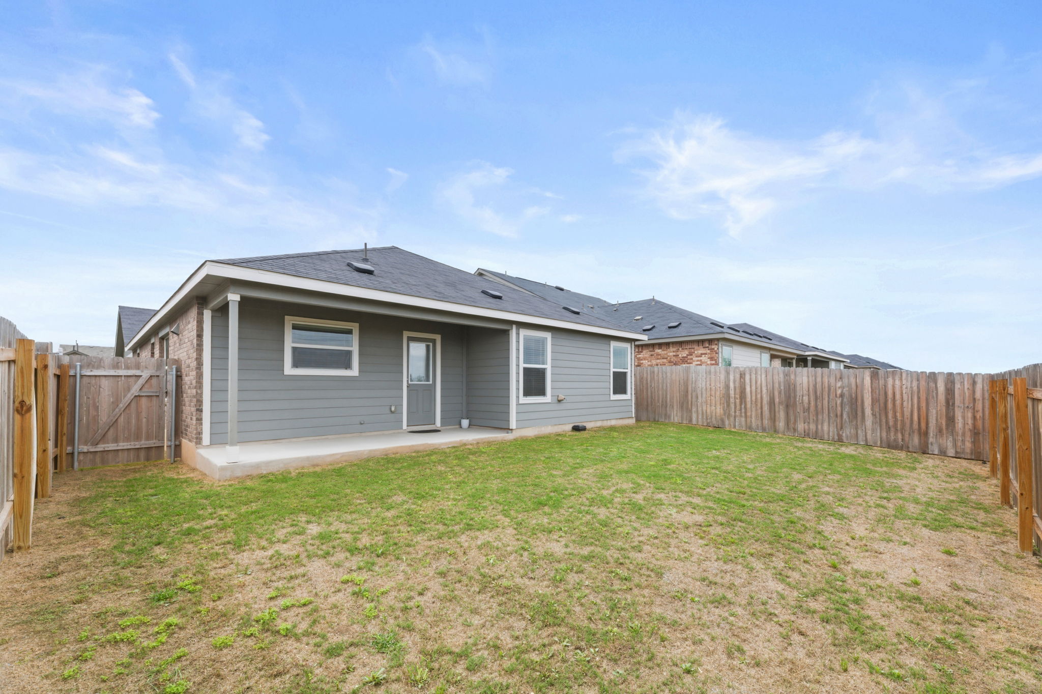 185 Sormonne LOOP, Kyle, TX, 78640 | 2485764 | Realty Texas LLC
