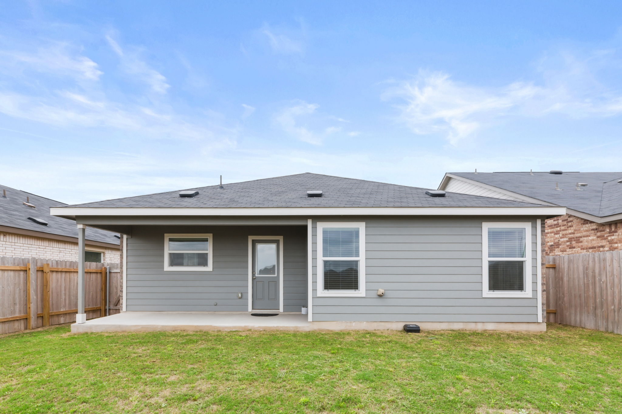 185 Sormonne LOOP, Kyle, TX, 78640 | 2485764 | Realty Texas LLC