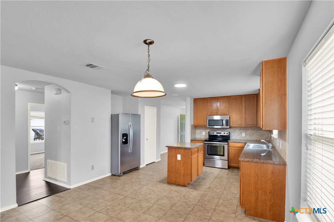 117 Bashaw Loop, Temple, TX, 76502 | 611560 | Realty Texas LLC