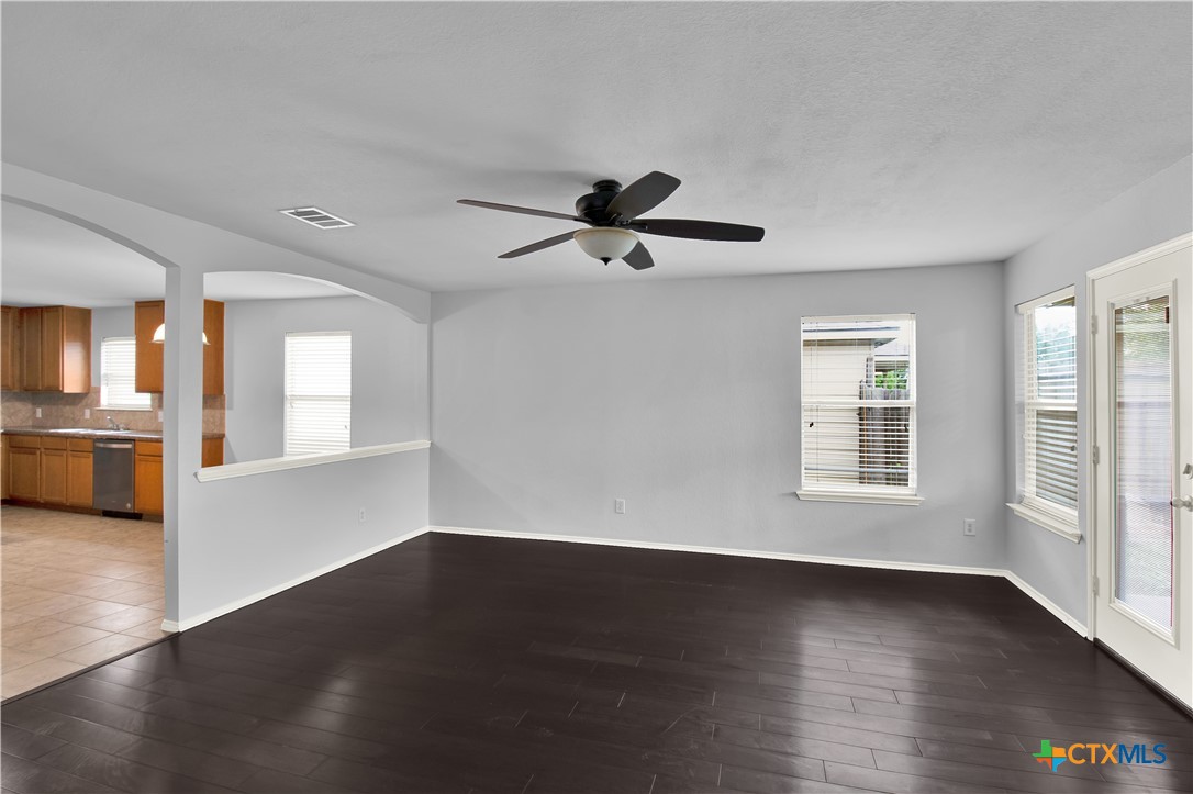 117 Bashaw Loop, Temple, TX, 76502 | 611560 | Realty Texas LLC