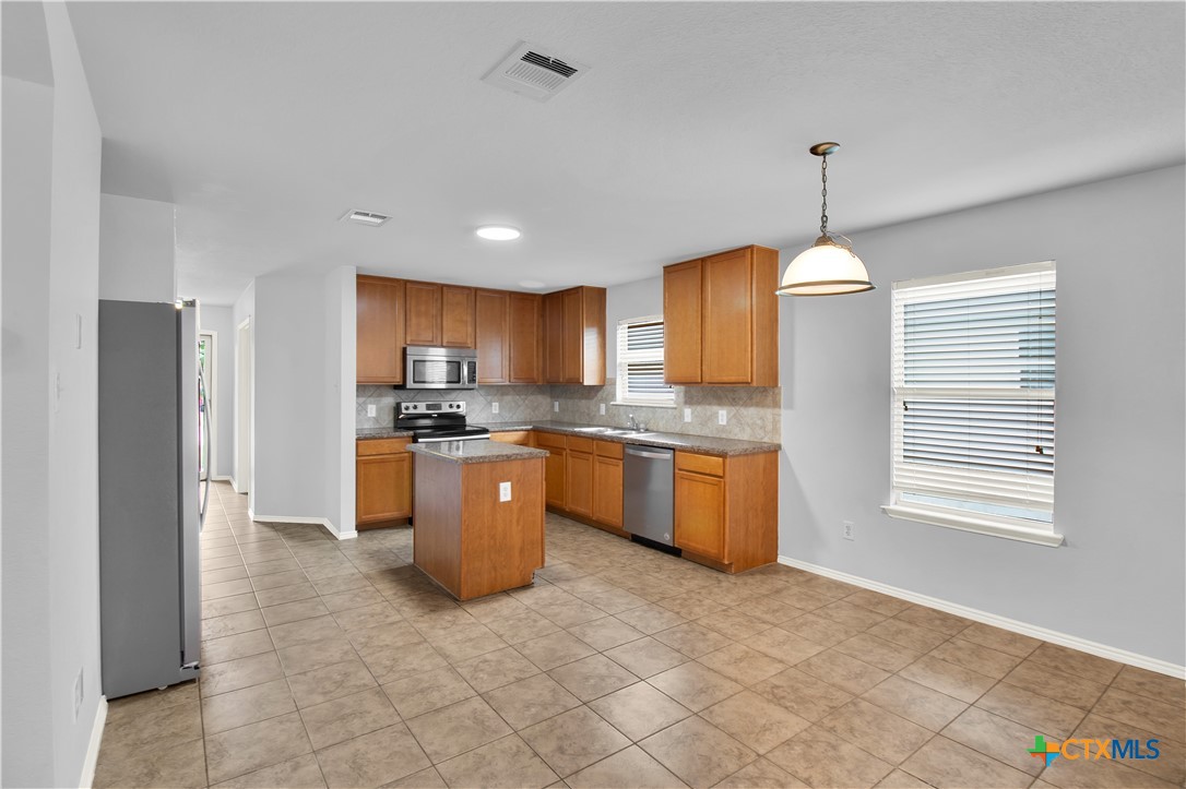 117 Bashaw Loop, Temple, TX, 76502 | 611560 | Realty Texas LLC