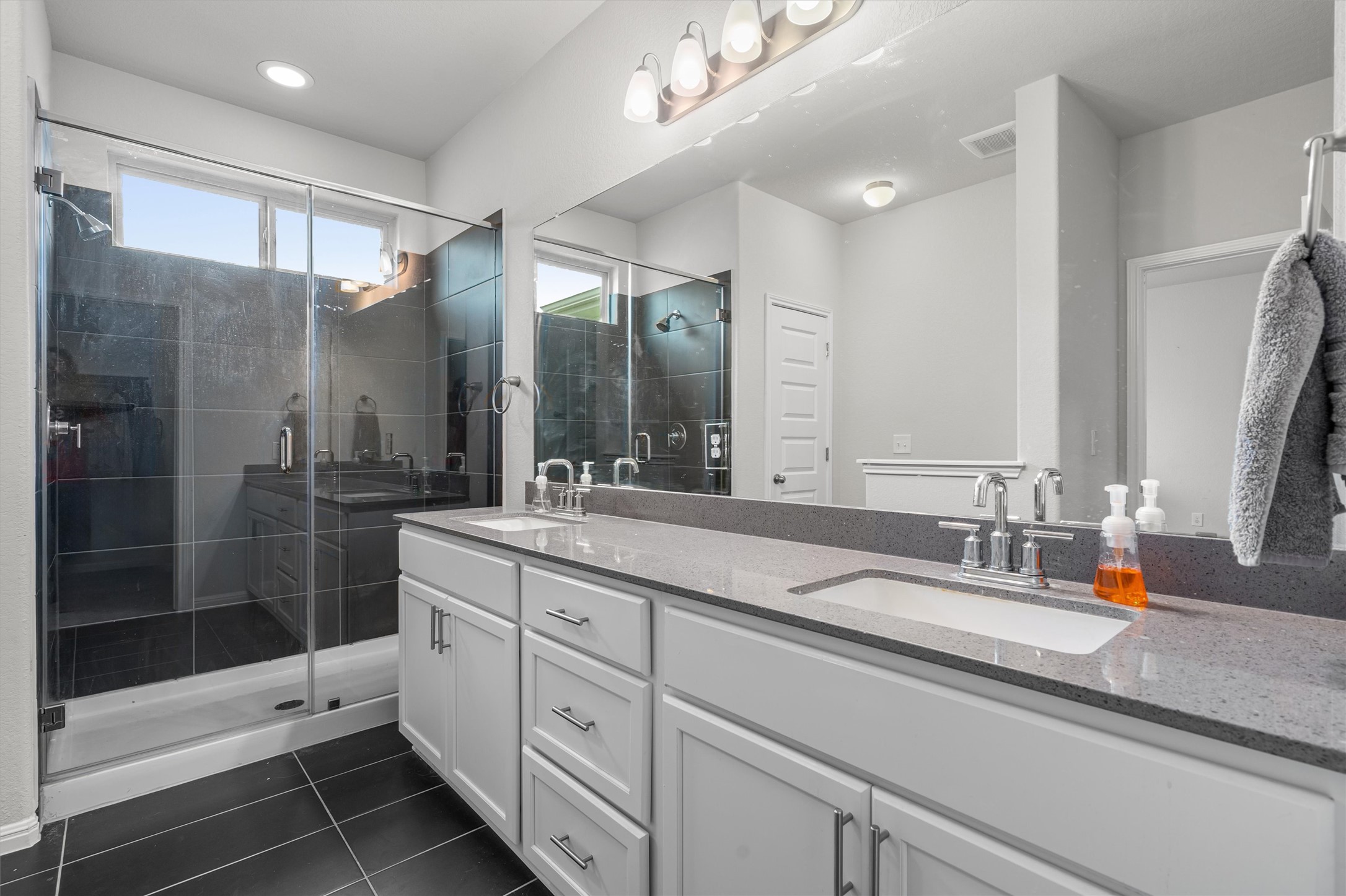 224 Backstays LOOP, Kyle, TX, 78640 | 4036892 | Realty Texas LLC