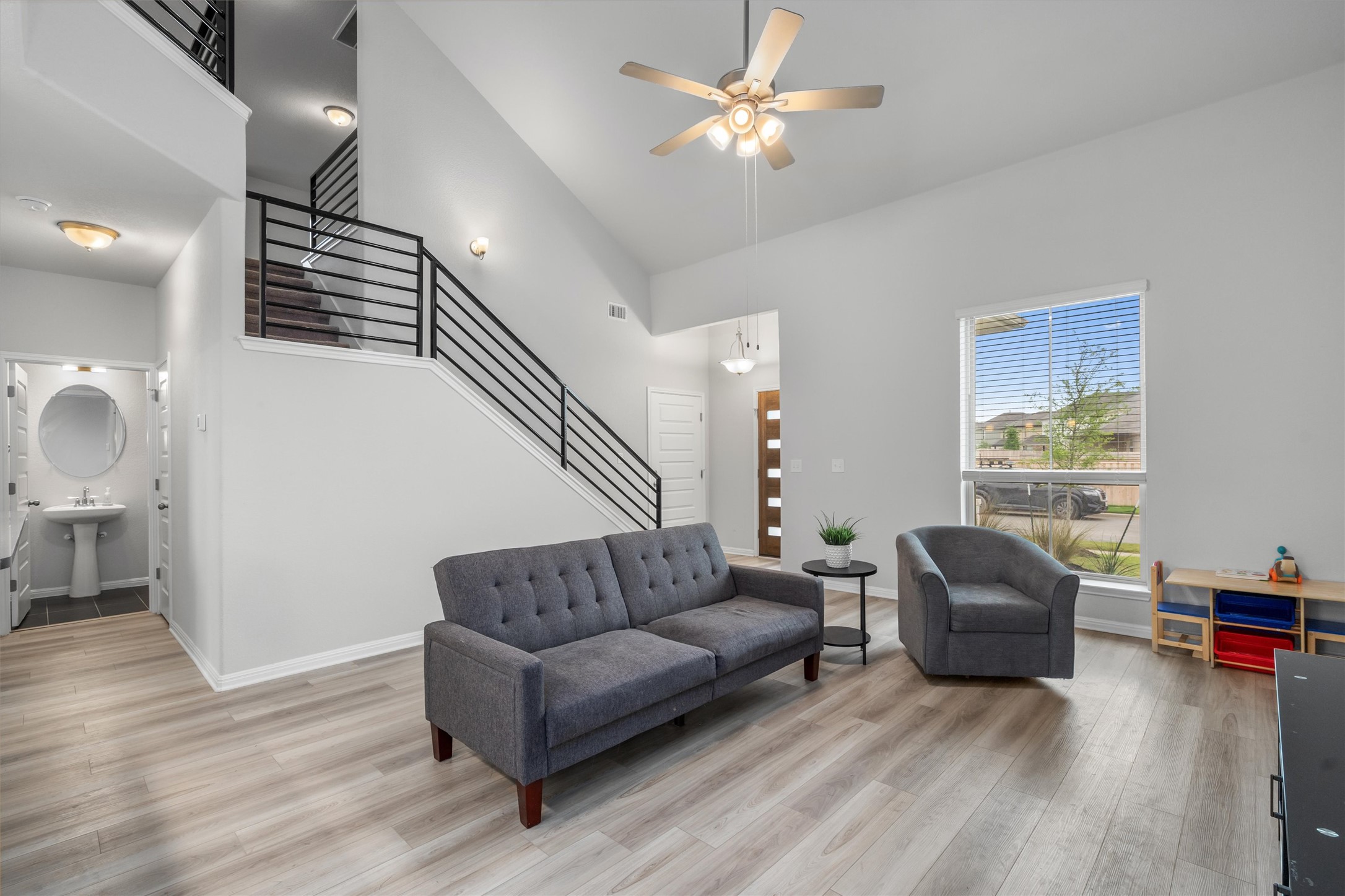 224 Backstays LOOP, Kyle, TX, 78640 | 4036892 | Realty Texas LLC