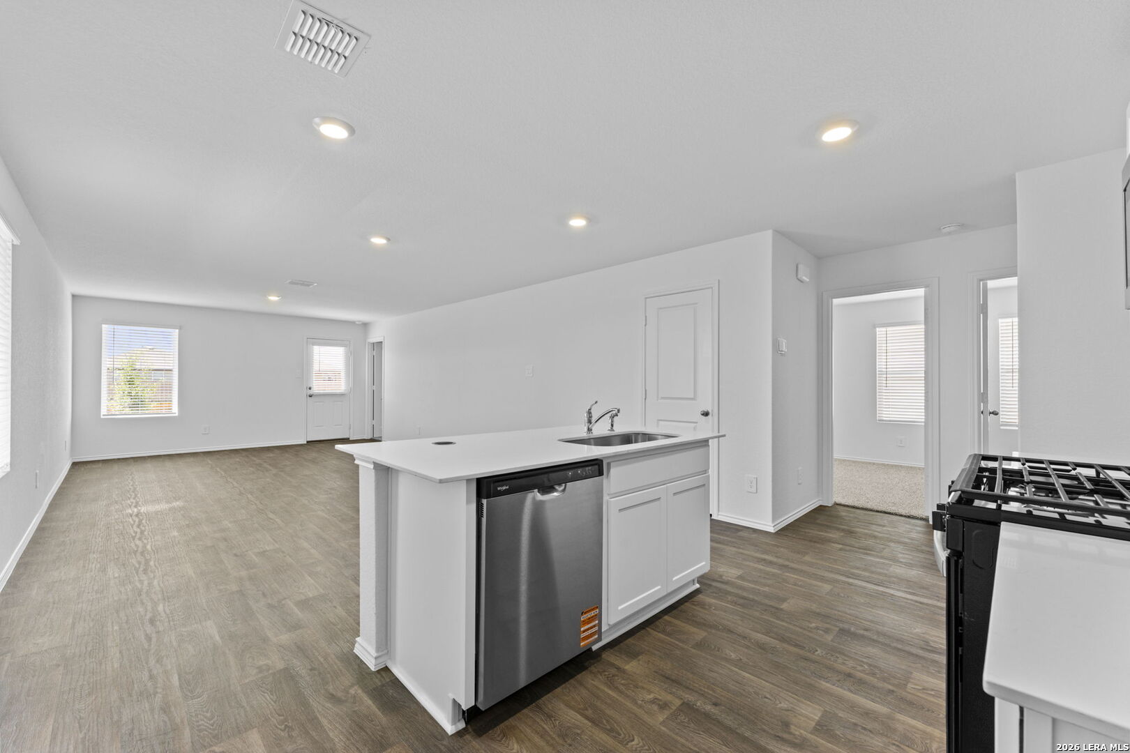 15427 Mint Patch Meadow, Von Ormy, TX, 78073 | 1956058 | Realty Texas LLC
