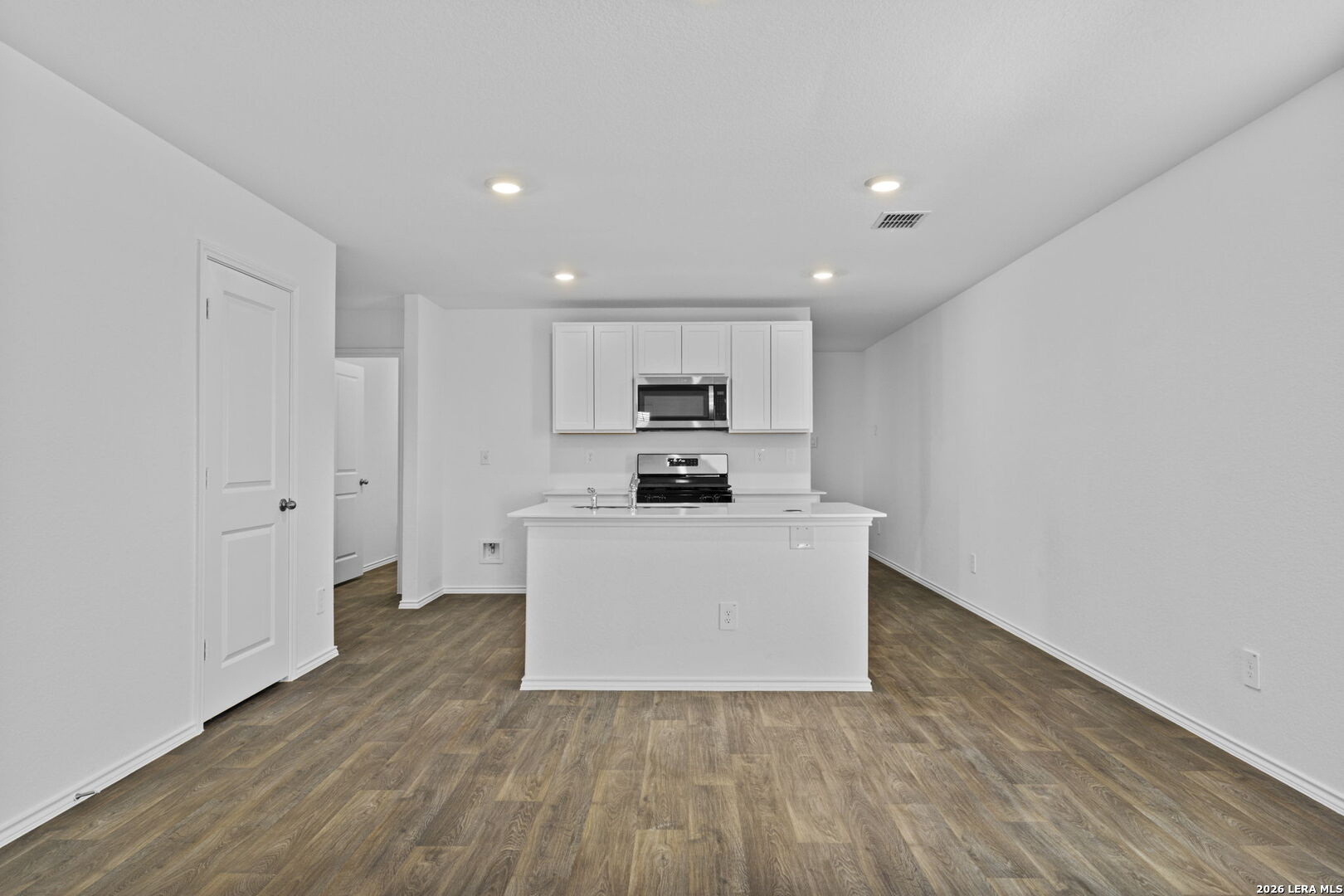 15427 Mint Patch Meadow, Von Ormy, TX, 78073 | 1956058 | Realty Texas LLC