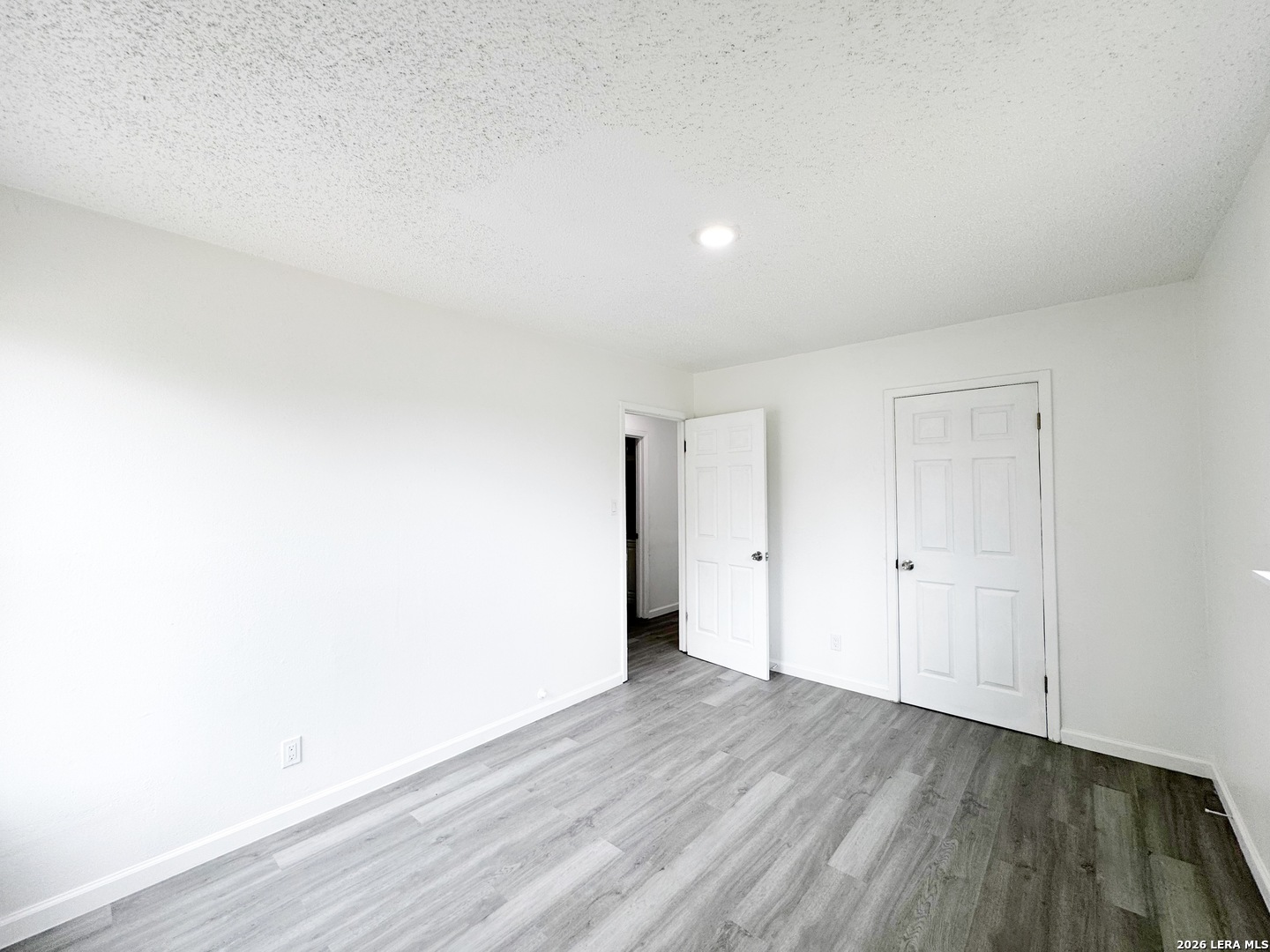 501 CORLEY DR, Devine, TX, 78016 | 1957343 | Realty Texas LLC
