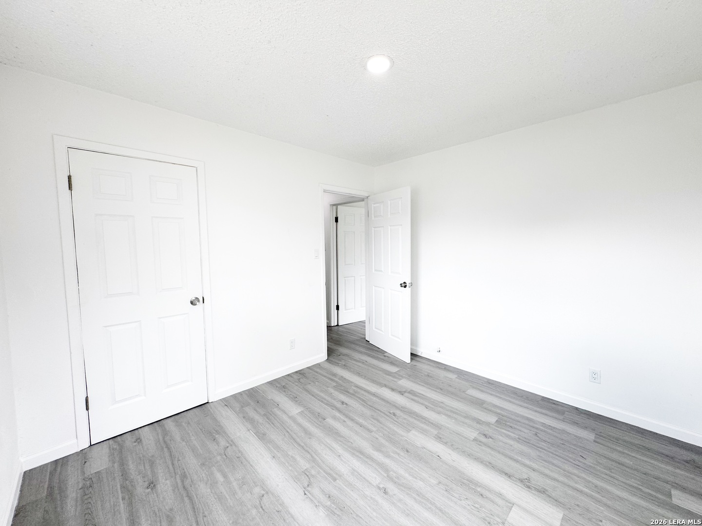 501 CORLEY DR, Devine, TX, 78016 | 1957343 | Realty Texas LLC