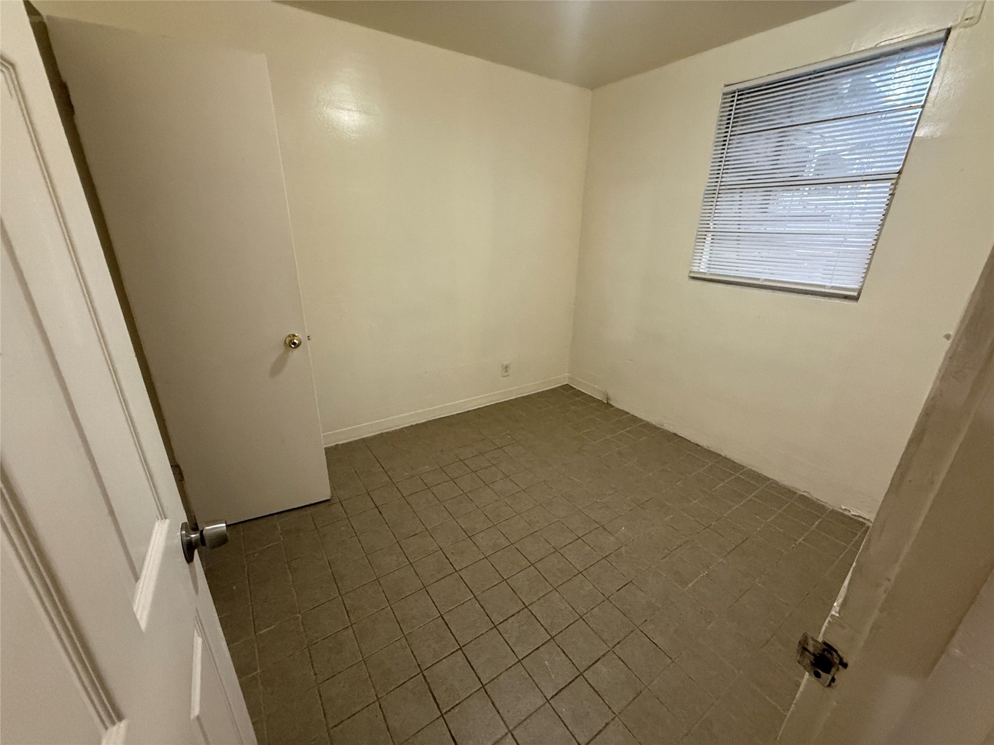 2921 E 12th ST E, Austin, TX, 78702 | 5007621 | Realty Texas LLC