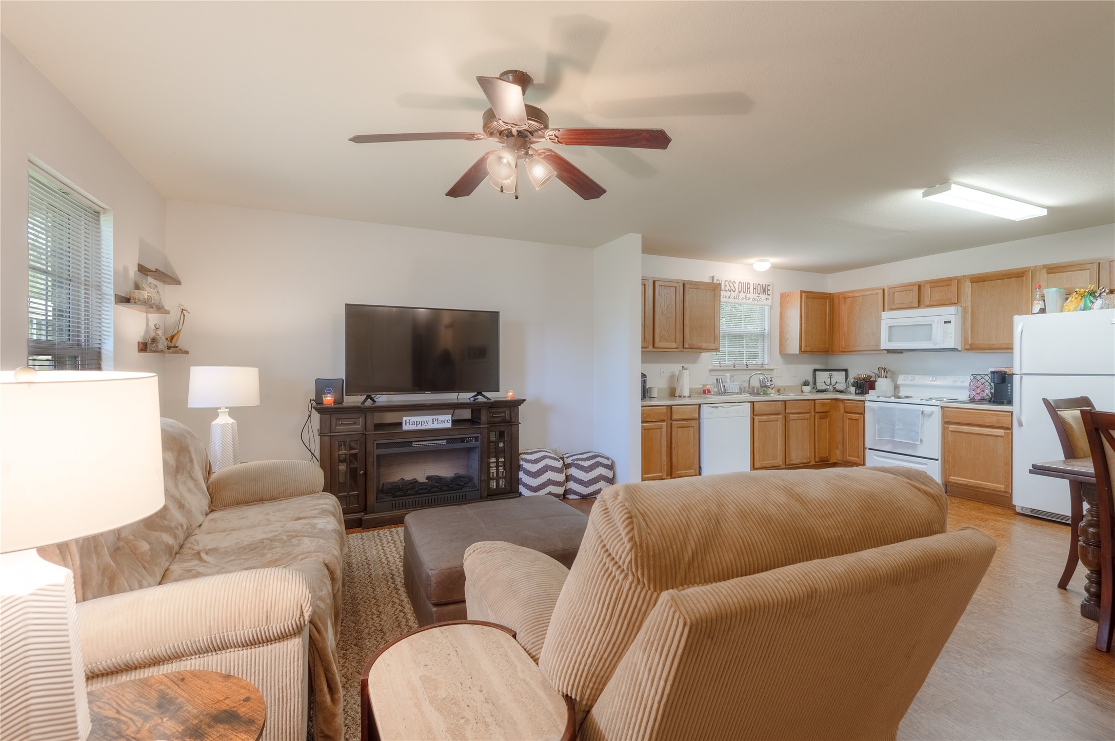 405 Peacock Path, Trinity, TX, 75862 | 38740994 | Realty Texas LLC