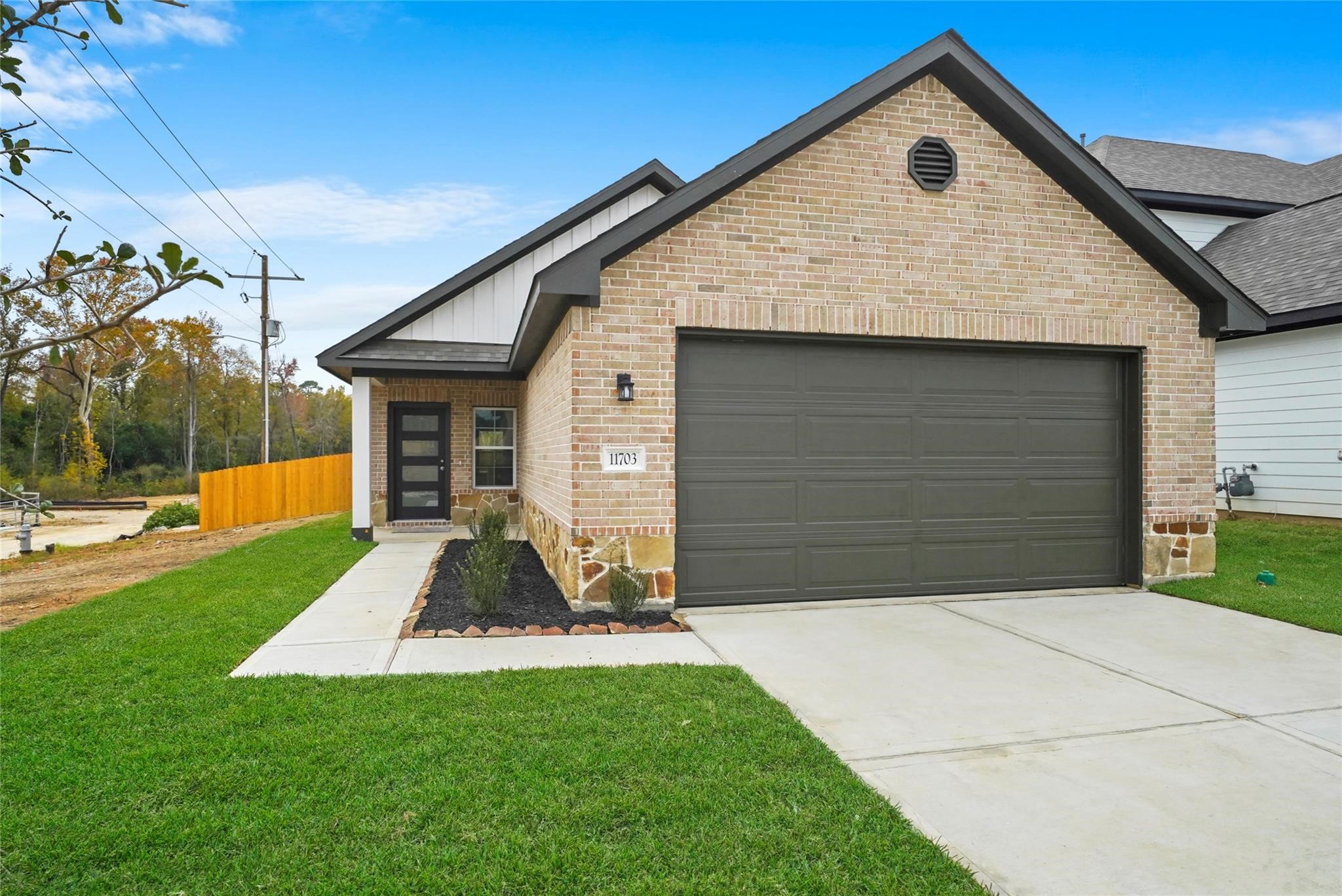 11703 Eclipse Drive, Willis, TX, 77318 | 66097613 | Realty Texas LLC