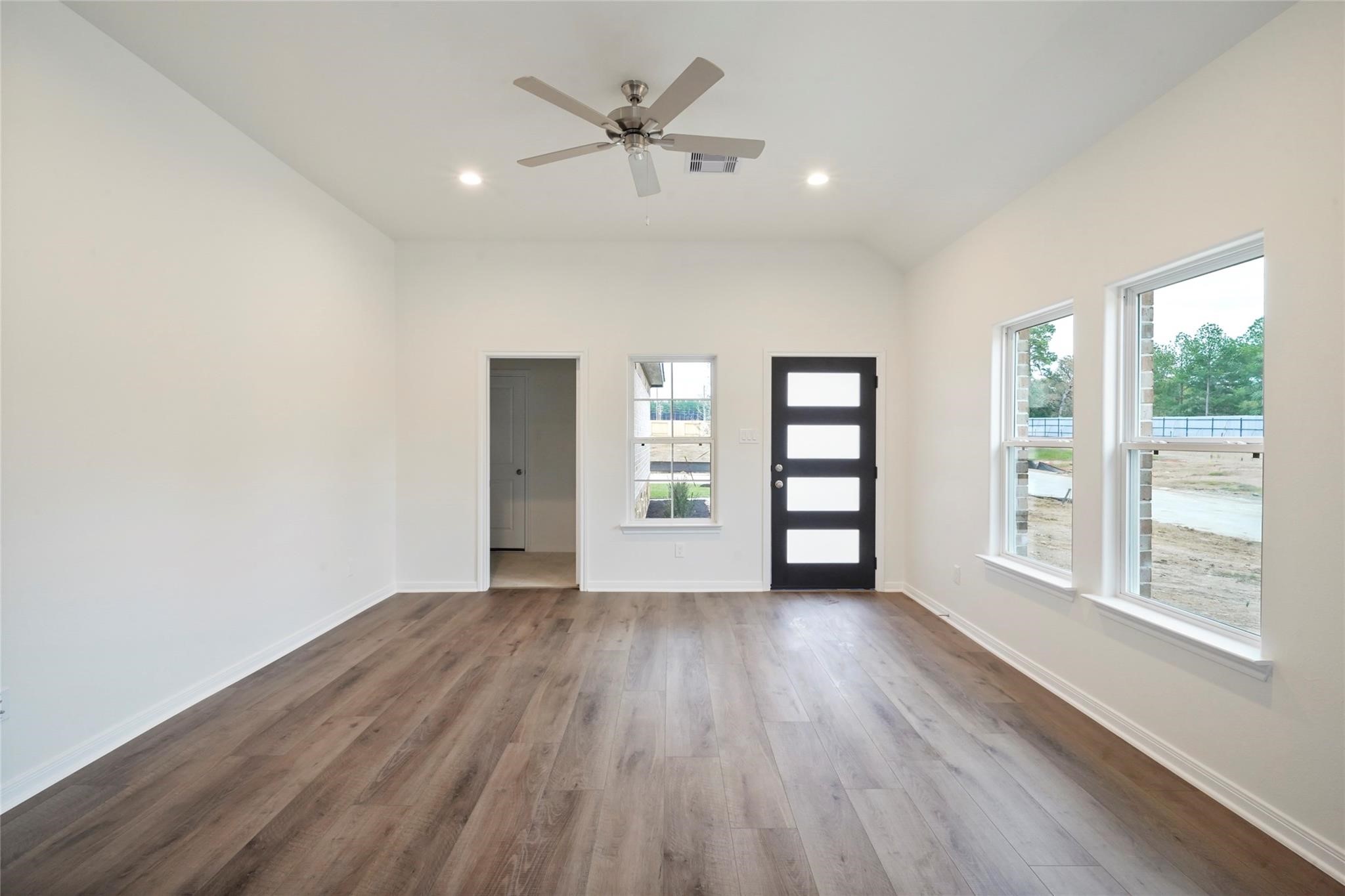 11703 Eclipse Drive, Willis, TX, 77318 | 66097613 | Realty Texas LLC