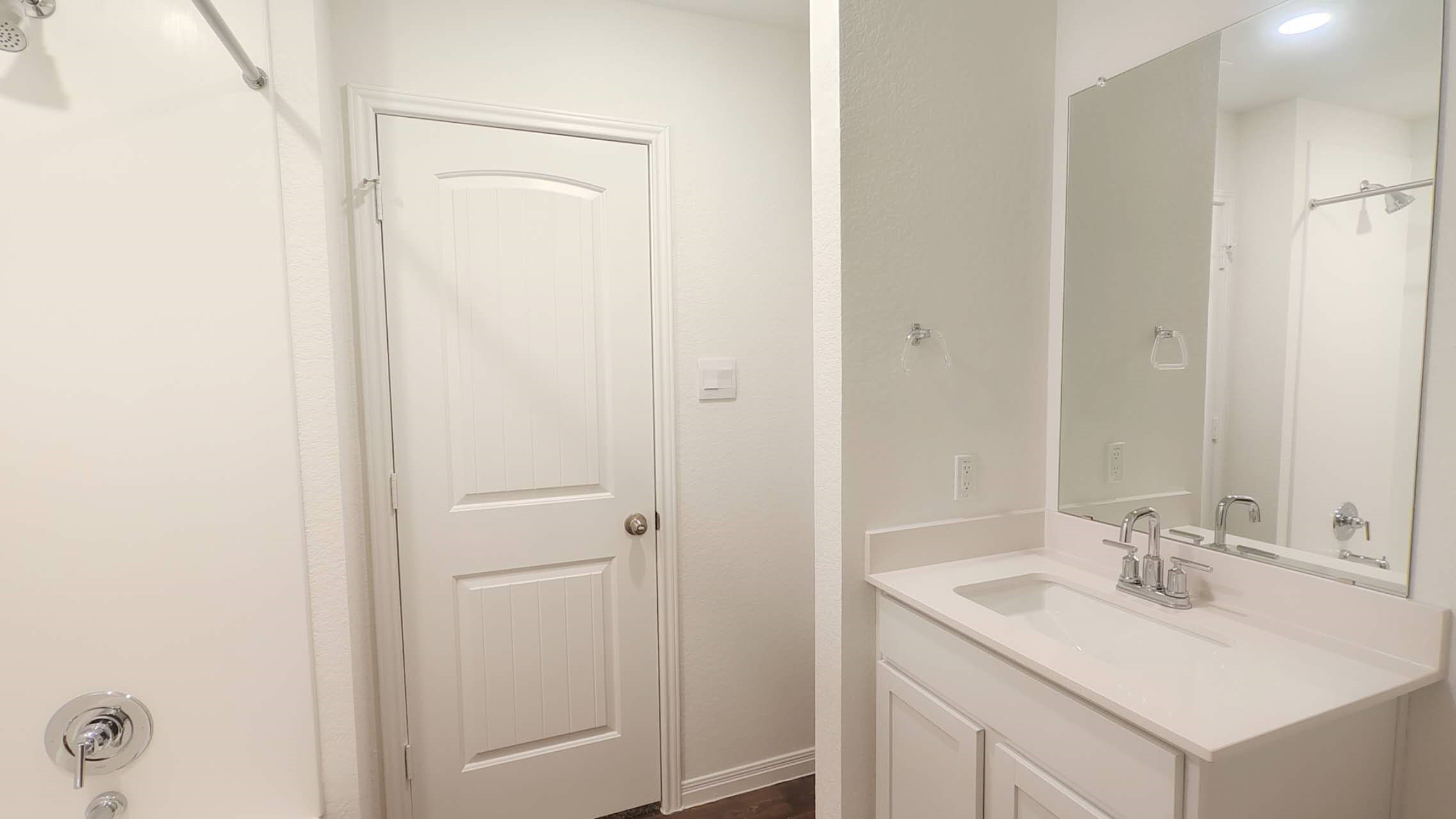 302 Gladiola LOOP, Kyle, TX, 78640 | 8151358 | Realty Texas LLC