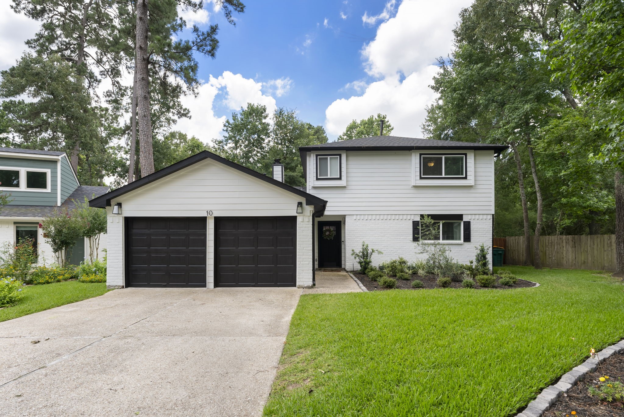 10 E White Willow Circle, Spring, TX, 77381 | 12993160 | Realty Texas LLC
