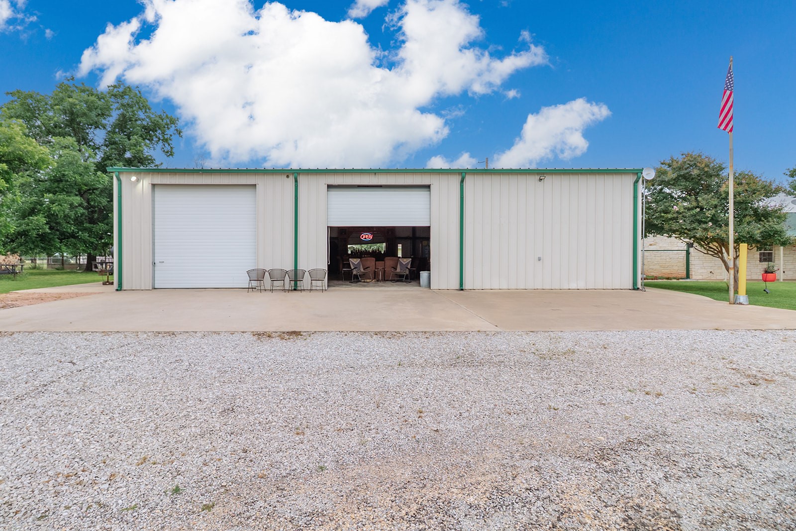 307 E Loop Drive, Brady, TX, 76825 | 21292943 | Realty Texas LLC