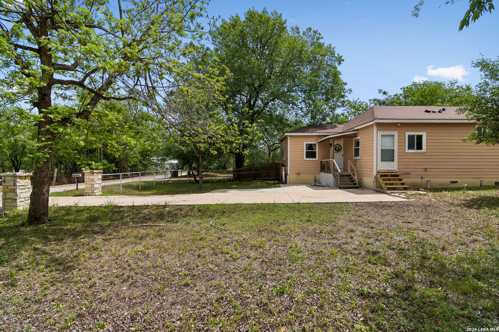 810 Lamar, Luling, TX, 78648 | 1960714 | Realty Texas LLC