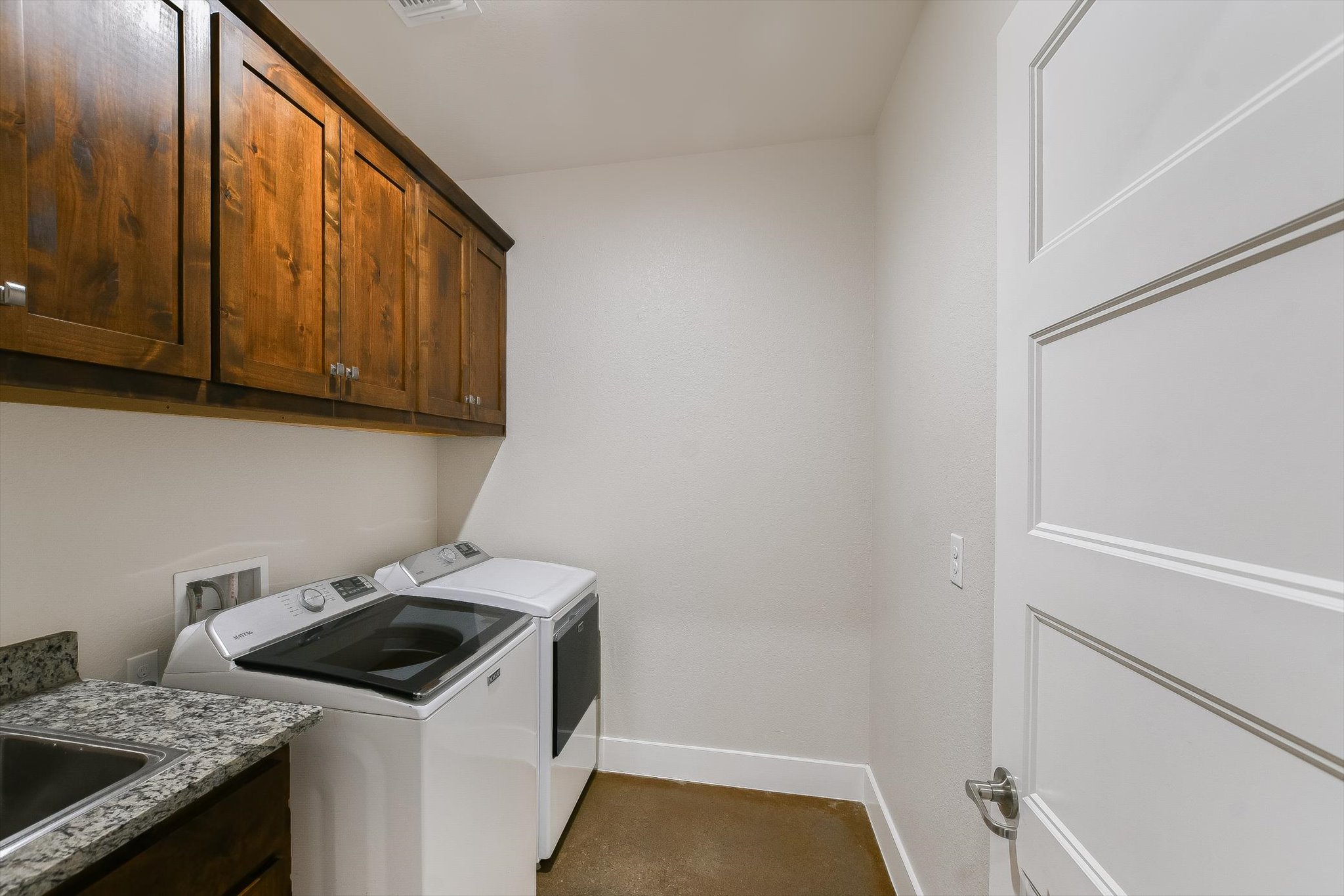 520 Murphy DR, Bertram, TX, 78605 | 9470696 | Realty Texas LLC
