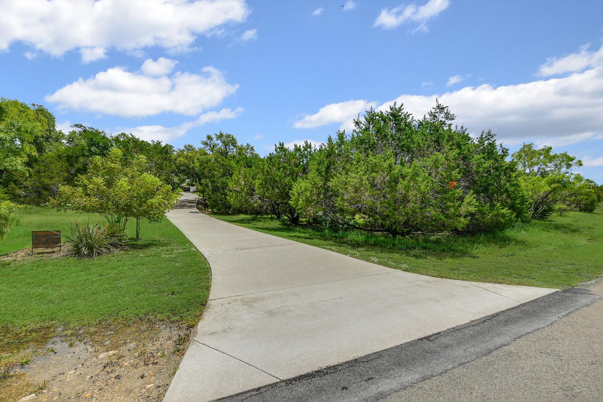520 Murphy DR, Bertram, TX, 78605 | 9470696 | Realty Texas LLC