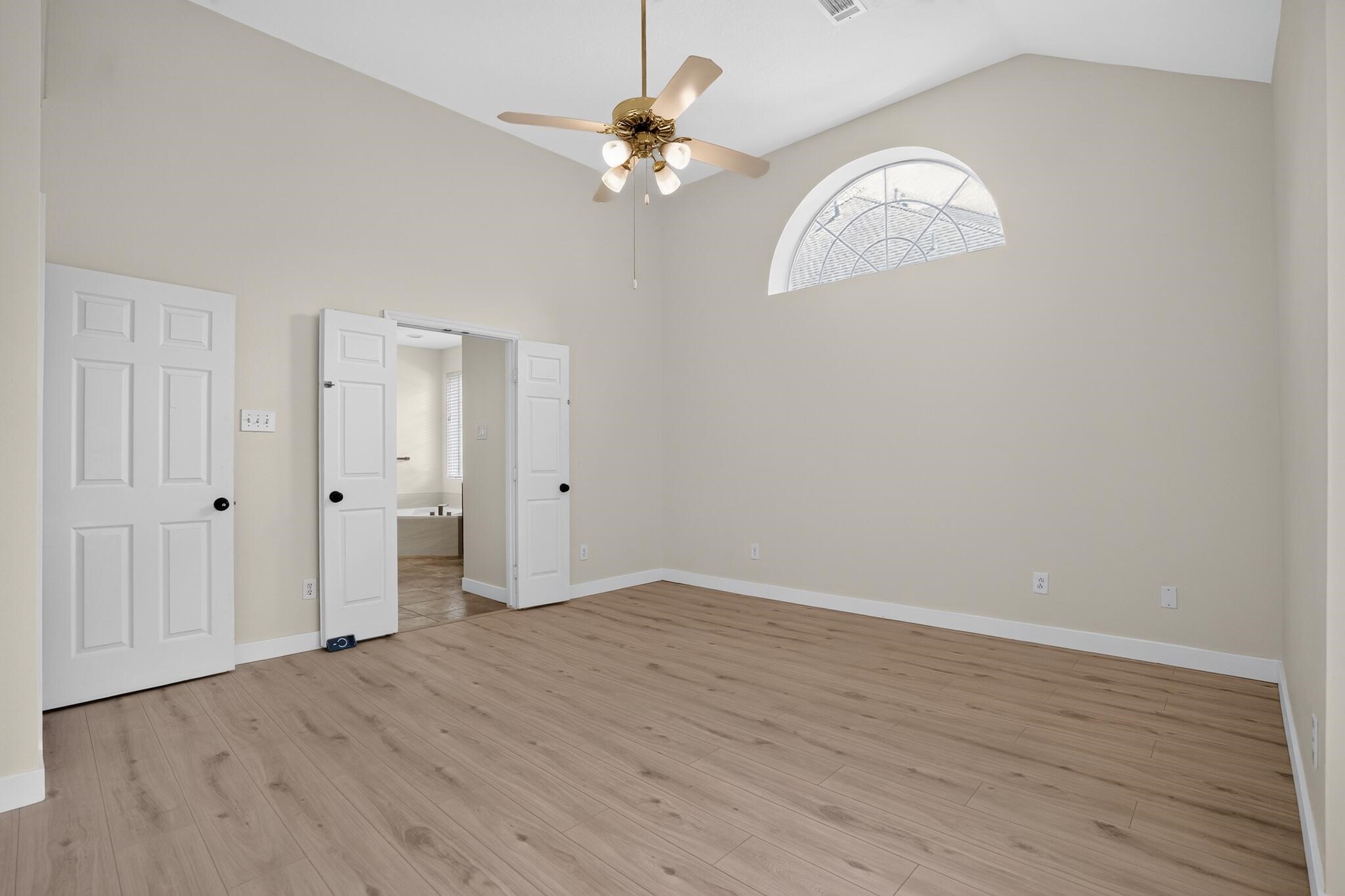 22 E Sterling Pond Circle, Spring, TX, 77382 | 93715906 | Realty Texas LLC