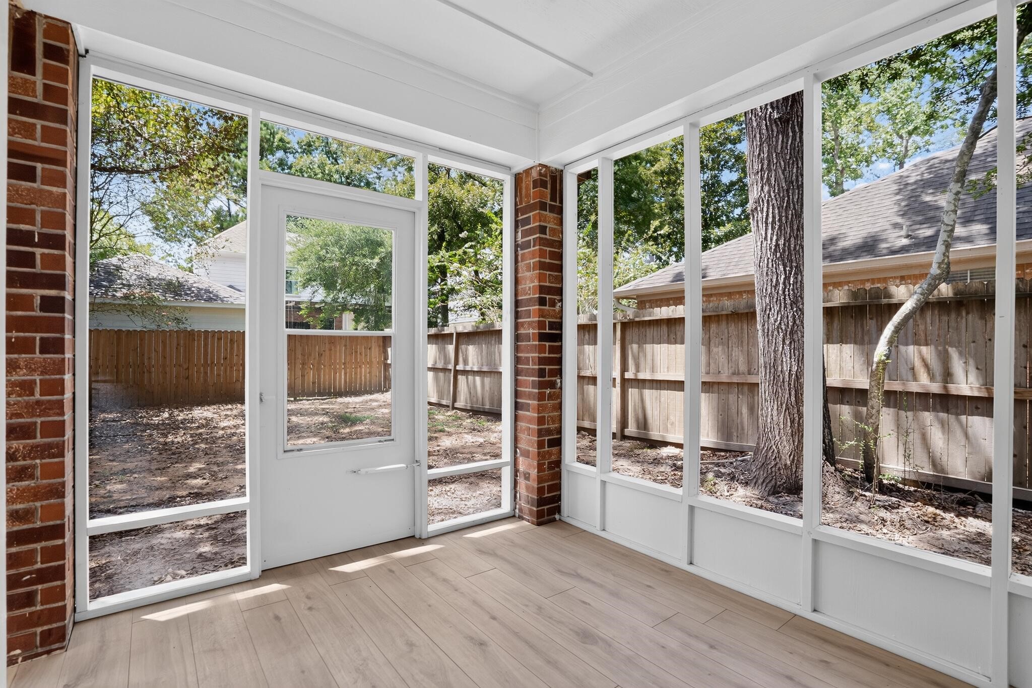 22 E Sterling Pond Circle, Spring, TX, 77382 | 93715906 | Realty Texas LLC