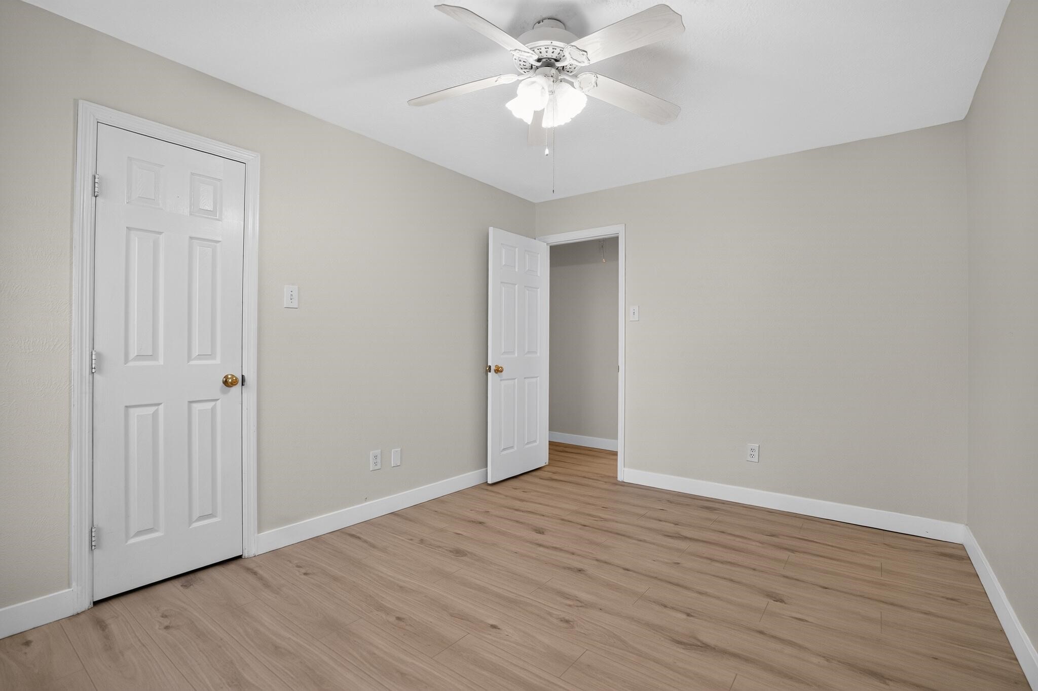 22 E Sterling Pond Circle, Spring, TX, 77382 | 93715906 | Realty Texas LLC