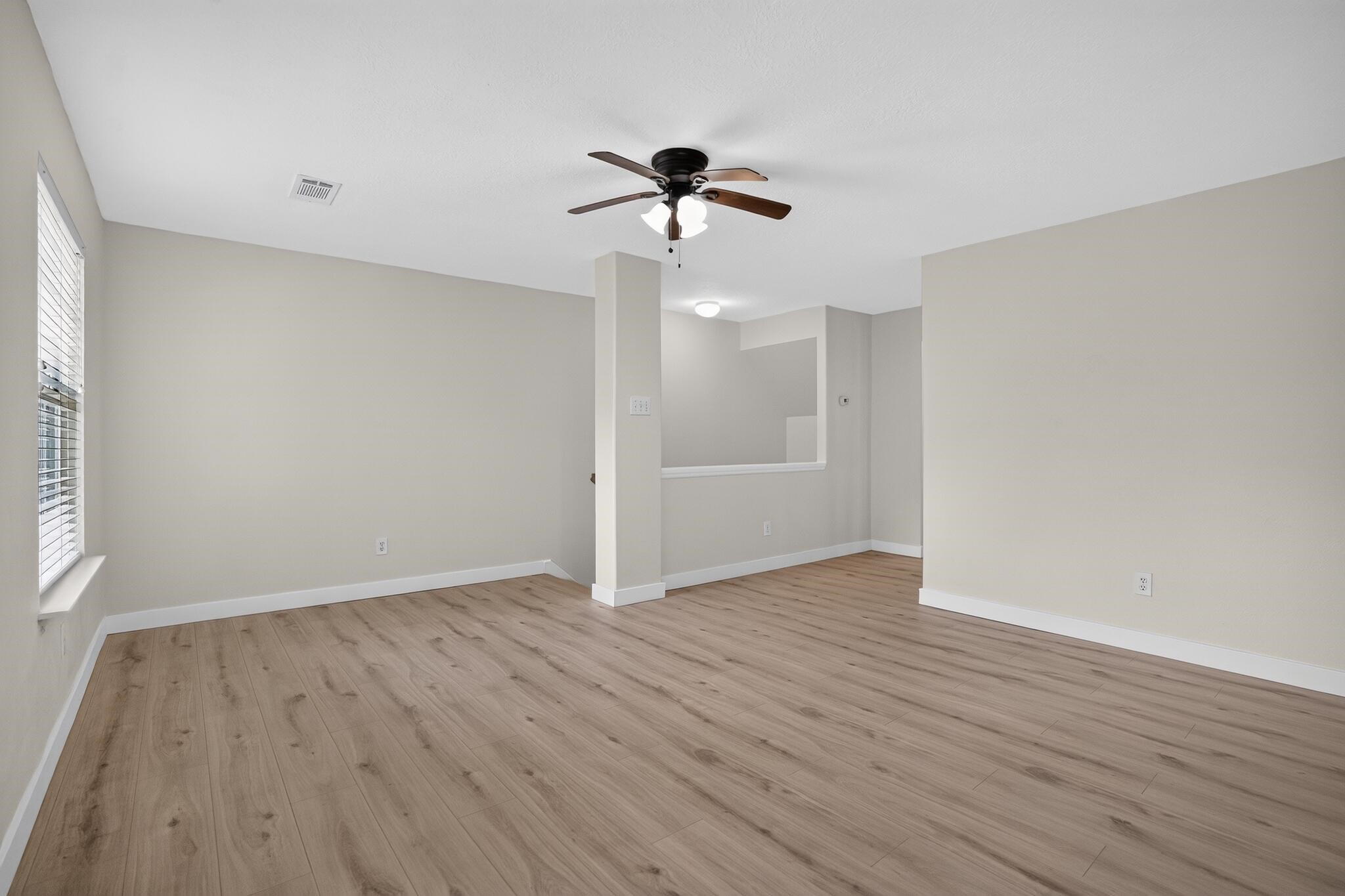 22 E Sterling Pond Circle, Spring, TX, 77382 | 93715906 | Realty Texas LLC
