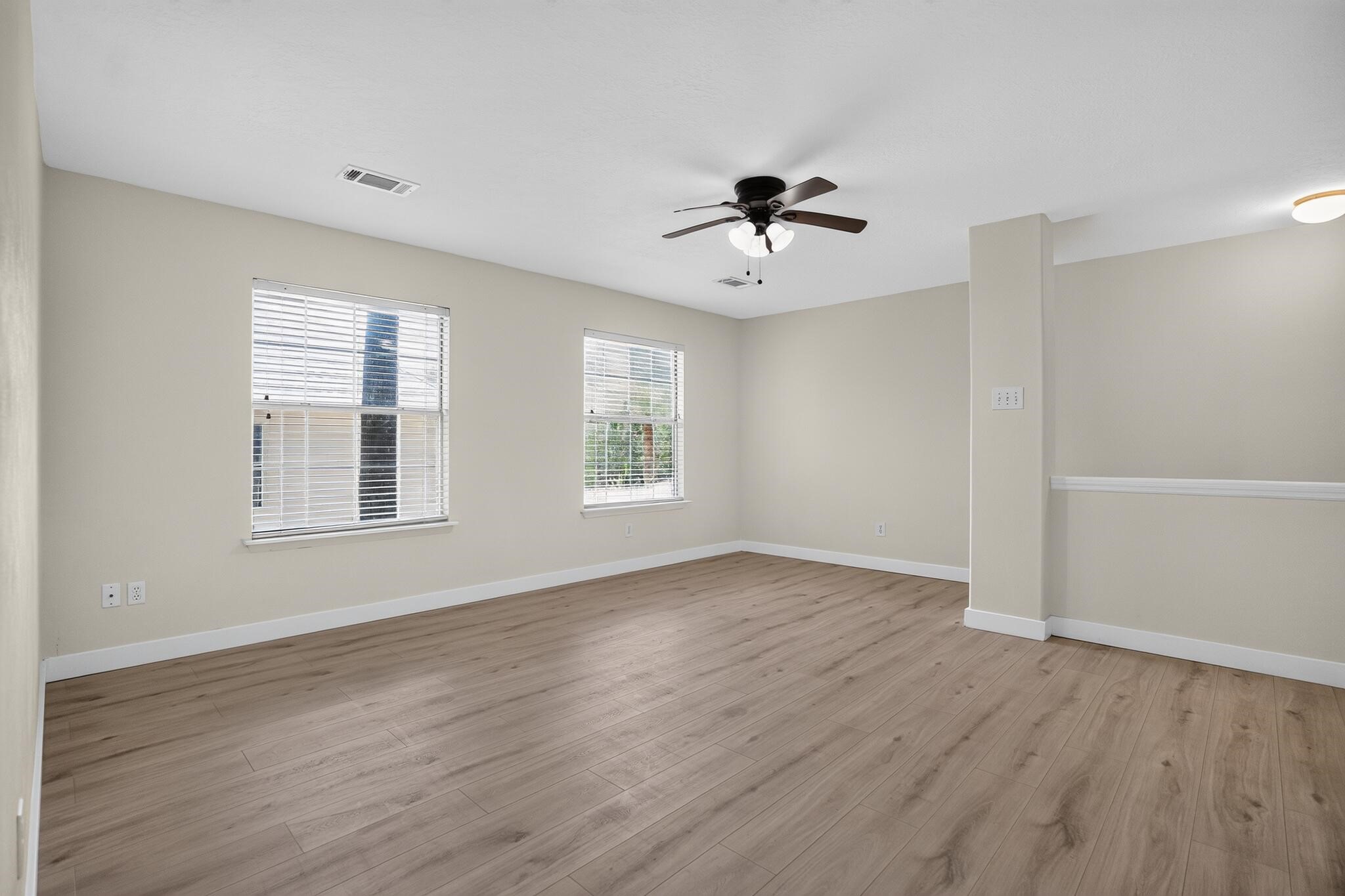 22 E Sterling Pond Circle, Spring, TX, 77382 | 93715906 | Realty Texas LLC