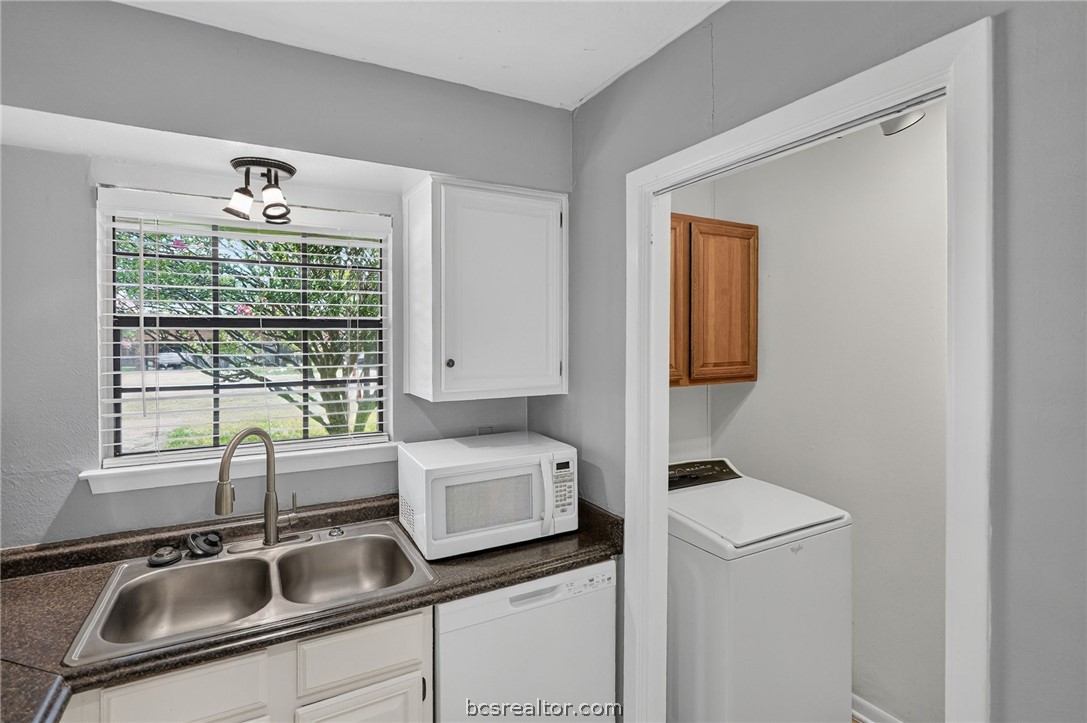 2822 Oakside Drive, Bryan, TX, 77802 | 26007136 | Realty Texas LLC