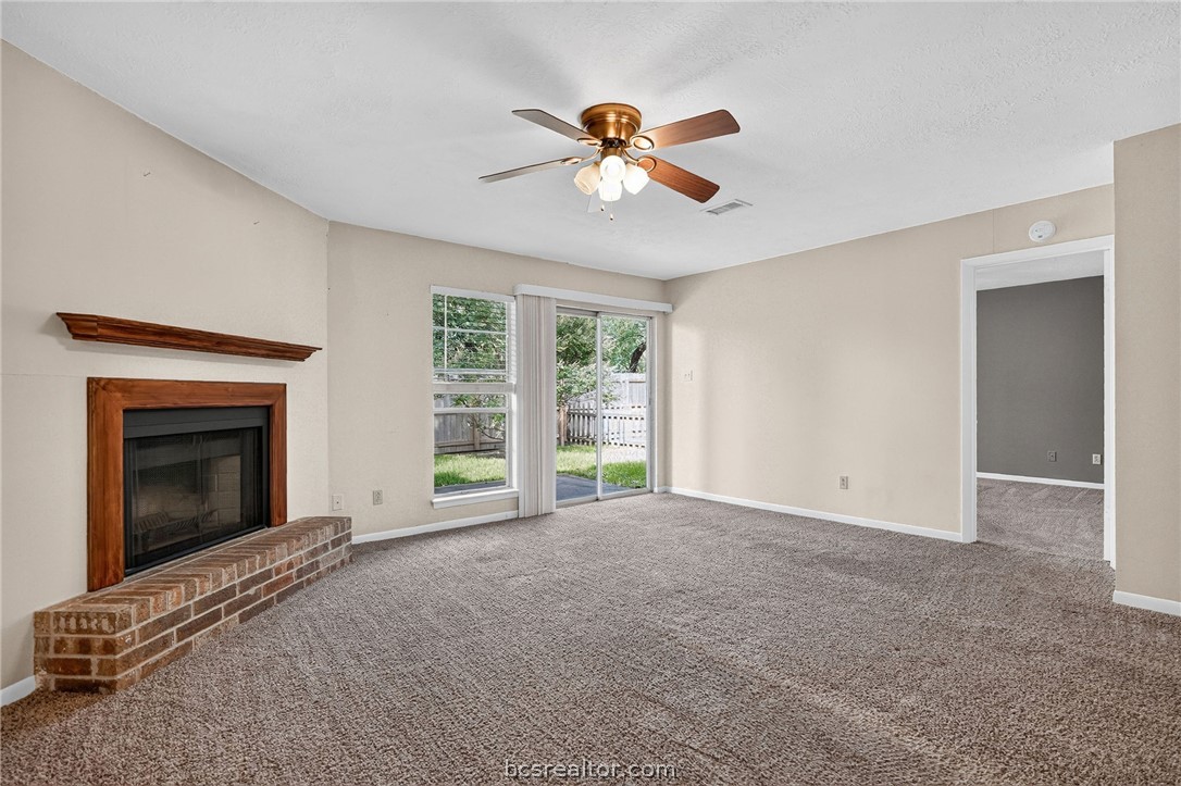 2822 Oakside Drive, Bryan, TX, 77802 | 26007136 | Realty Texas LLC