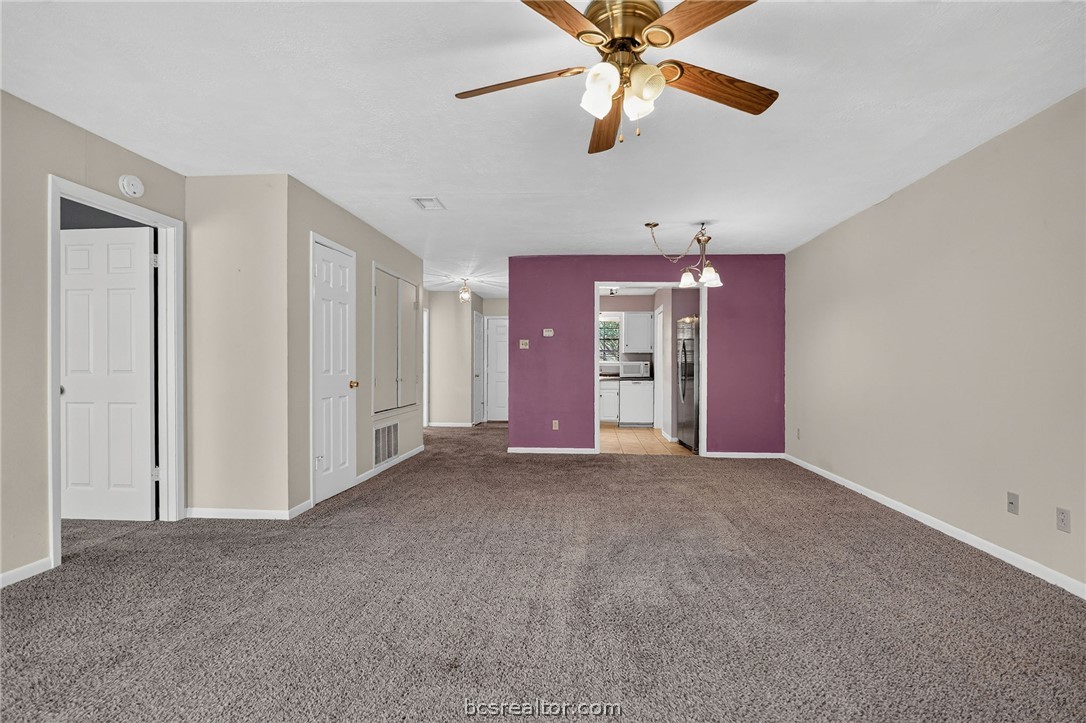 2822 Oakside Drive, Bryan, TX, 77802 | 26007136 | Realty Texas LLC