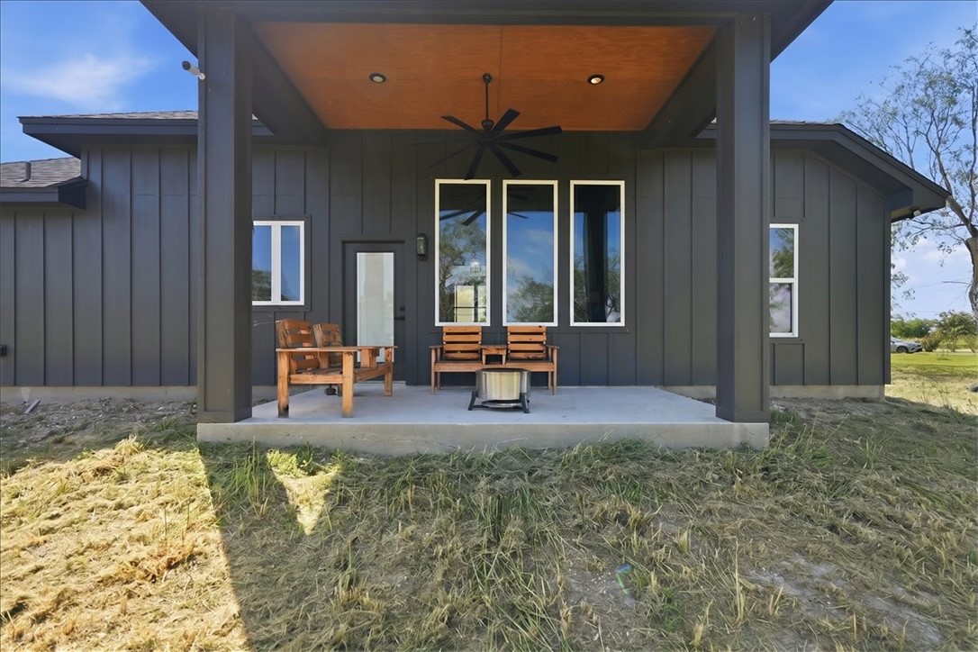 416 Stephens Loop, Mathis, TX, 78368 | 478586 | Realty Texas LLC