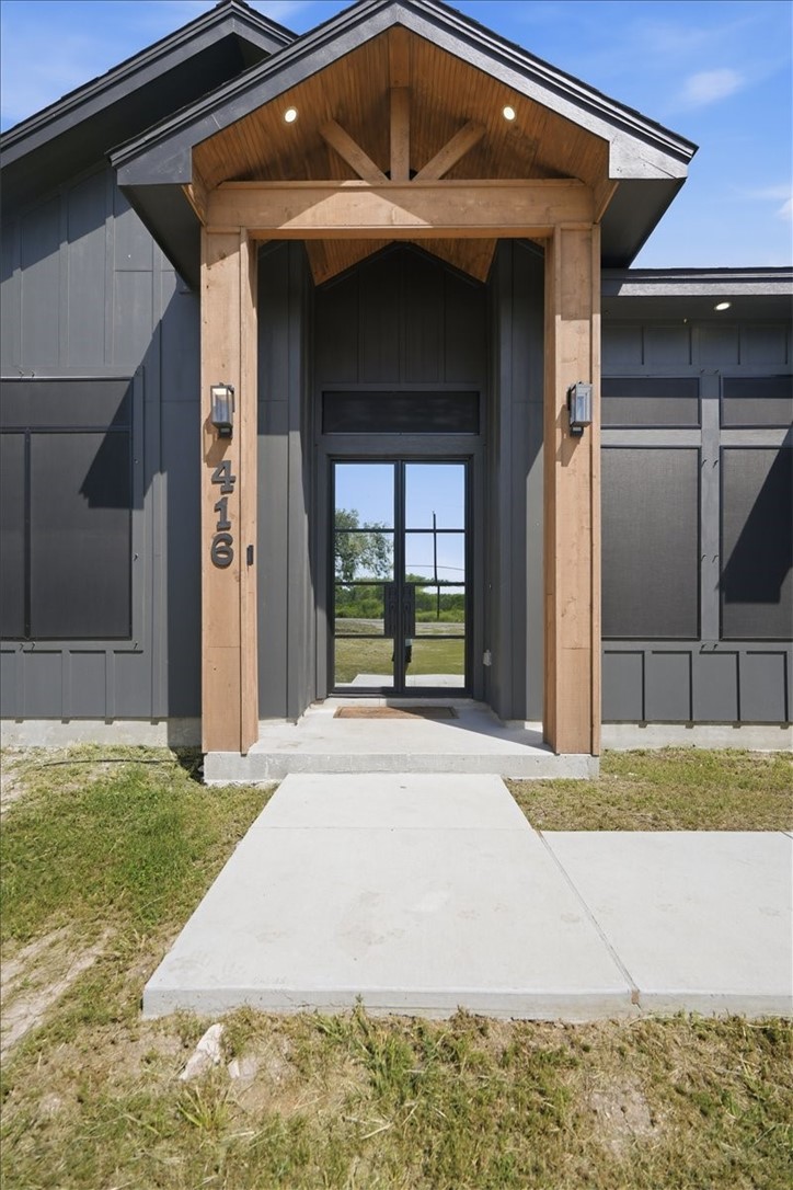 416 Stephens Loop, Mathis, TX, 78368 | 478586 | Realty Texas LLC