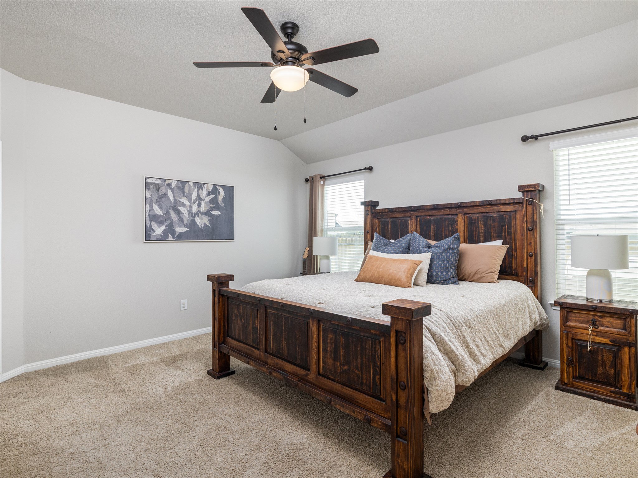 439 Hunter Loop LOOP, Bertram, TX, 78605 | 6647518 | Realty Texas LLC