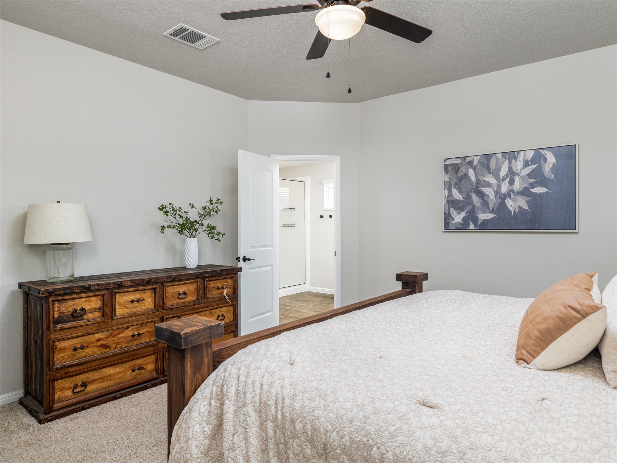 439 Hunter Loop LOOP, Bertram, TX, 78605 | 6647518 | Realty Texas LLC