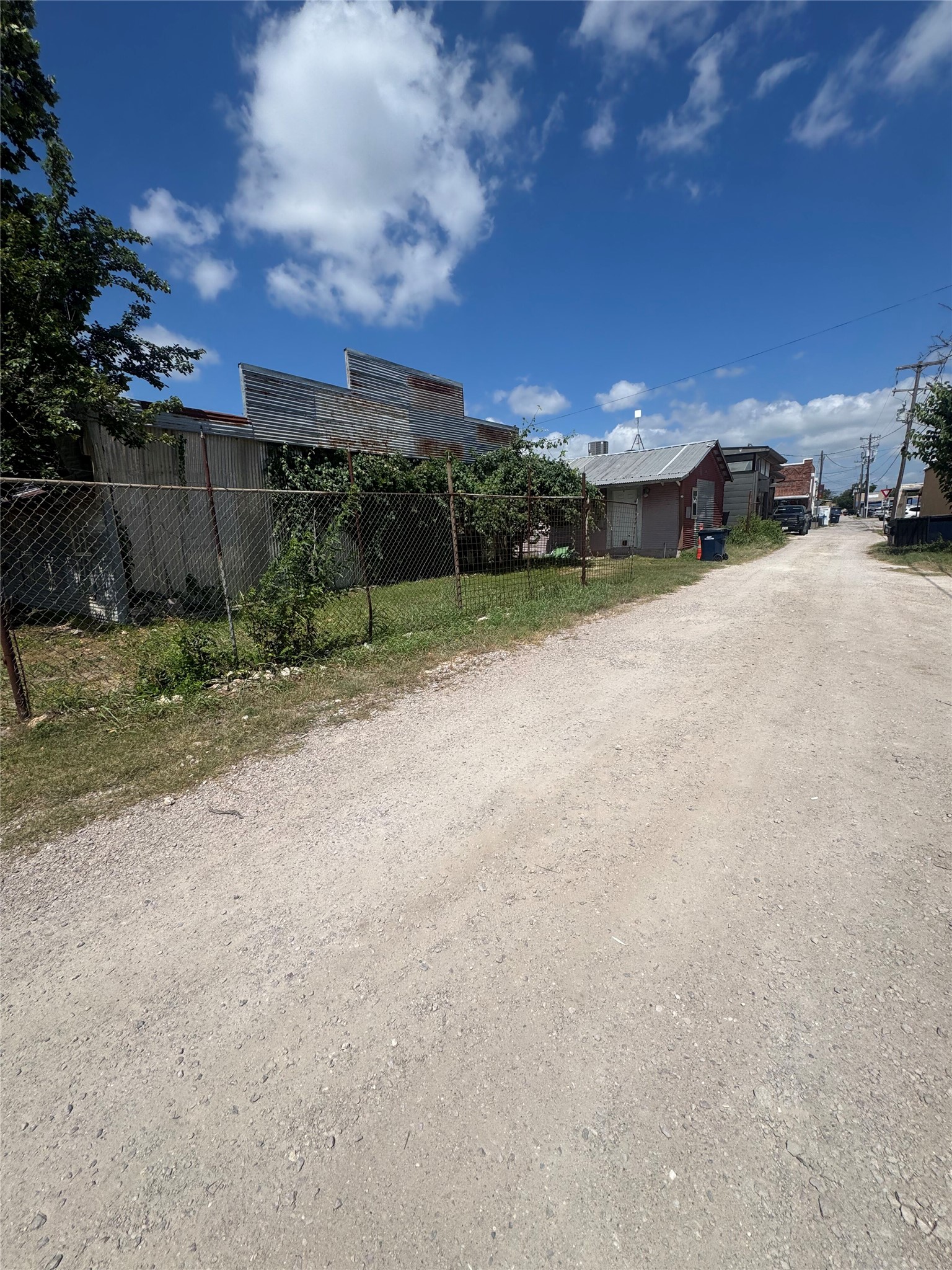 239 E Vaughn ST, Bertram, TX, 78605 | 1780196 | Realty Texas LLC