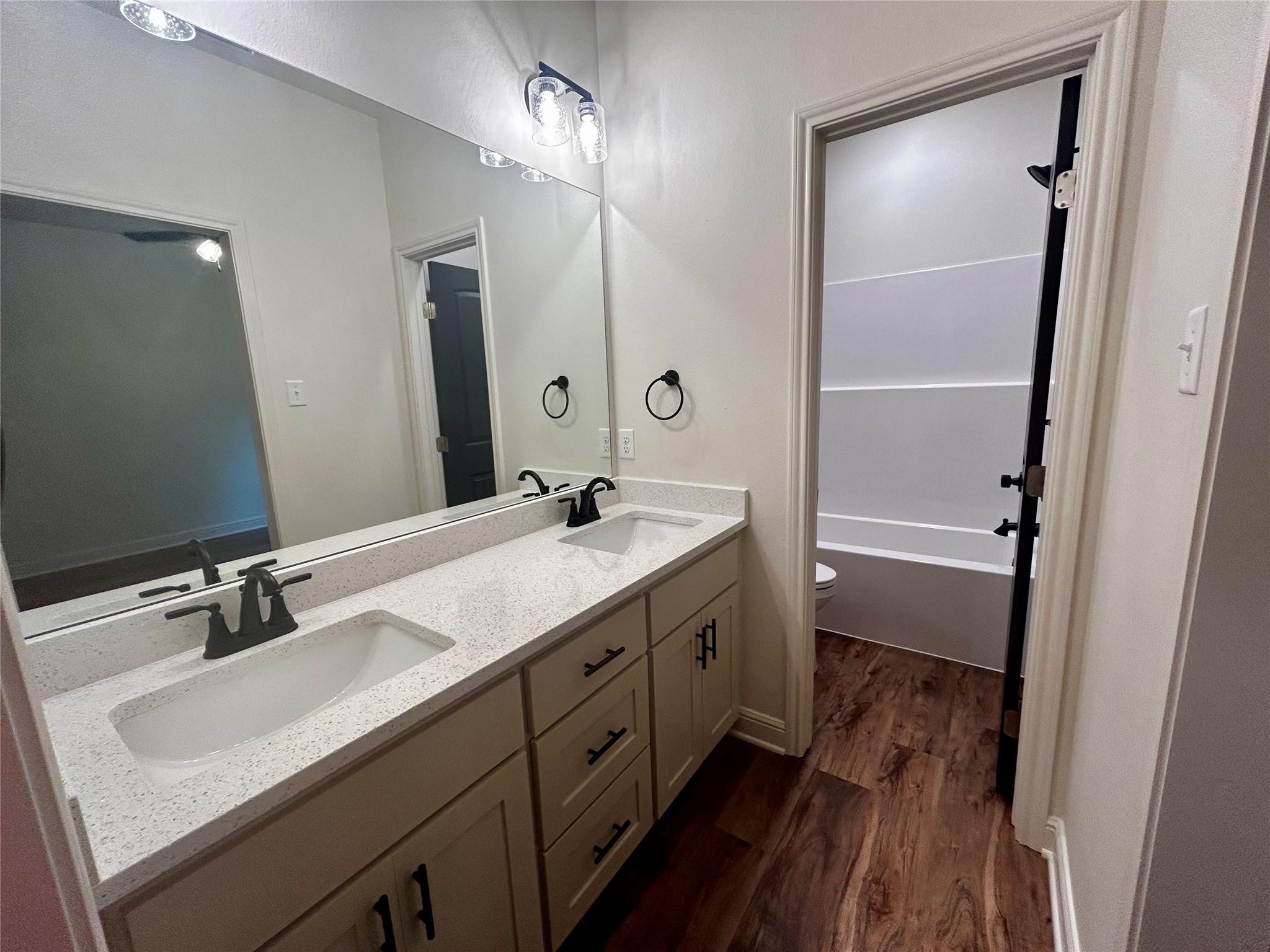 203 E Fleming, Longview, TX, 75604 | 98654428 | Realty Texas LLC