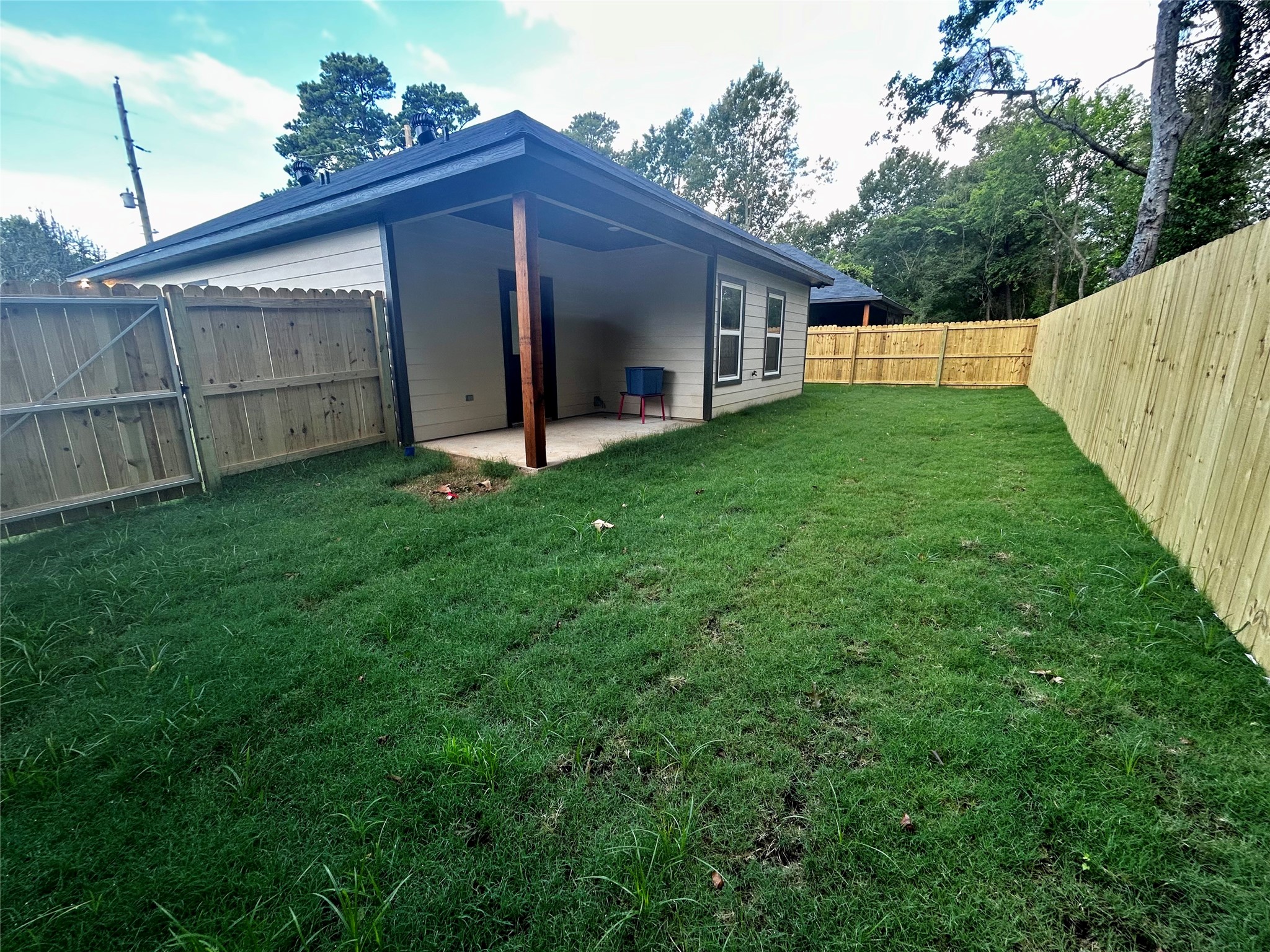 203 E Fleming, Longview, TX, 75604 | 98654428 | Realty Texas LLC
