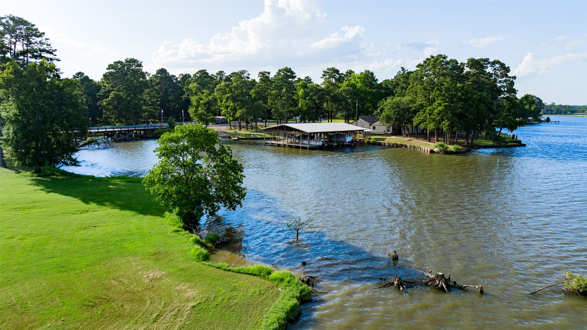 37 Spreading Oak, Trinity, TX, 75862 | 10217954 | Realty Texas LLC