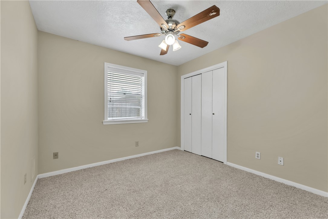 3015 Red Robin Loop, Bryan, TX, 77802 | 26009080 | Realty Texas LLC