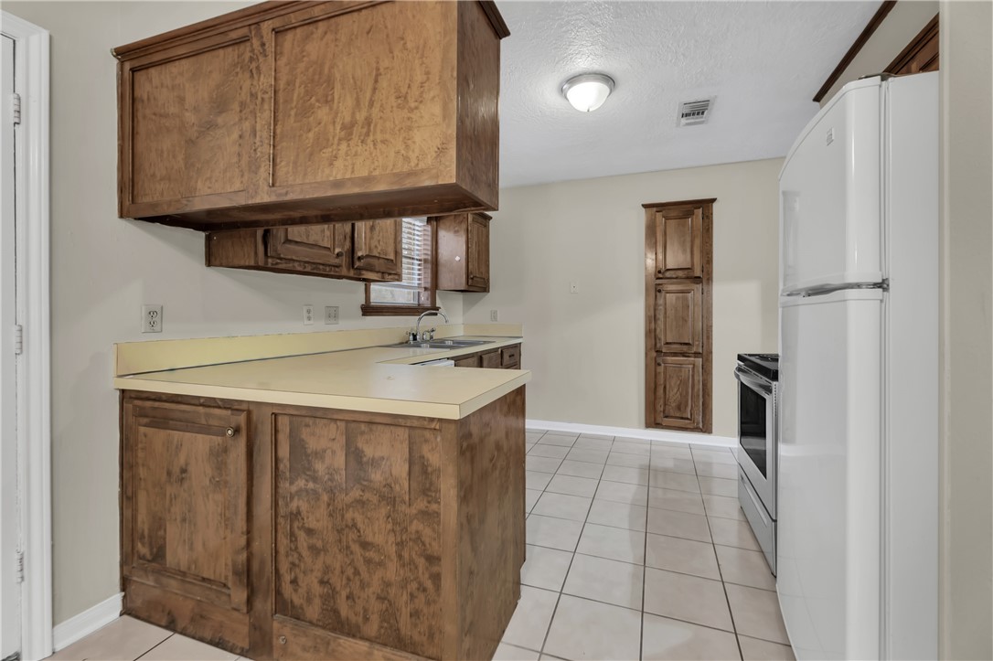 3015 Red Robin Loop, Bryan, TX, 77802 | 26009080 | Realty Texas LLC