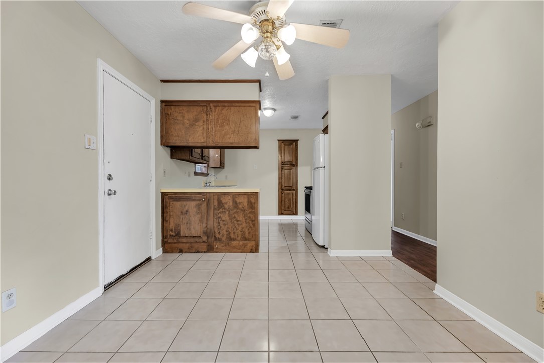 3015 Red Robin Loop, Bryan, TX, 77802 | 26009080 | Realty Texas LLC