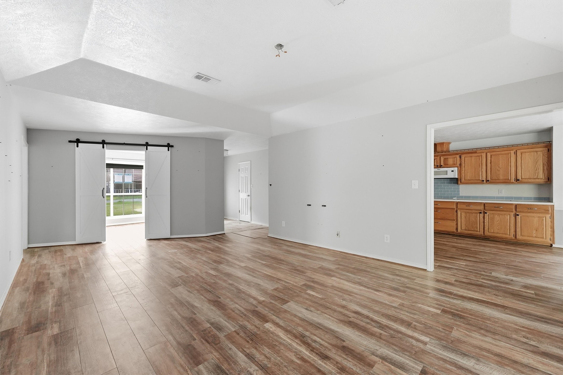 6 Lost Forest, Trinity, TX, 75862 | 62977324 | Realty Texas LLC